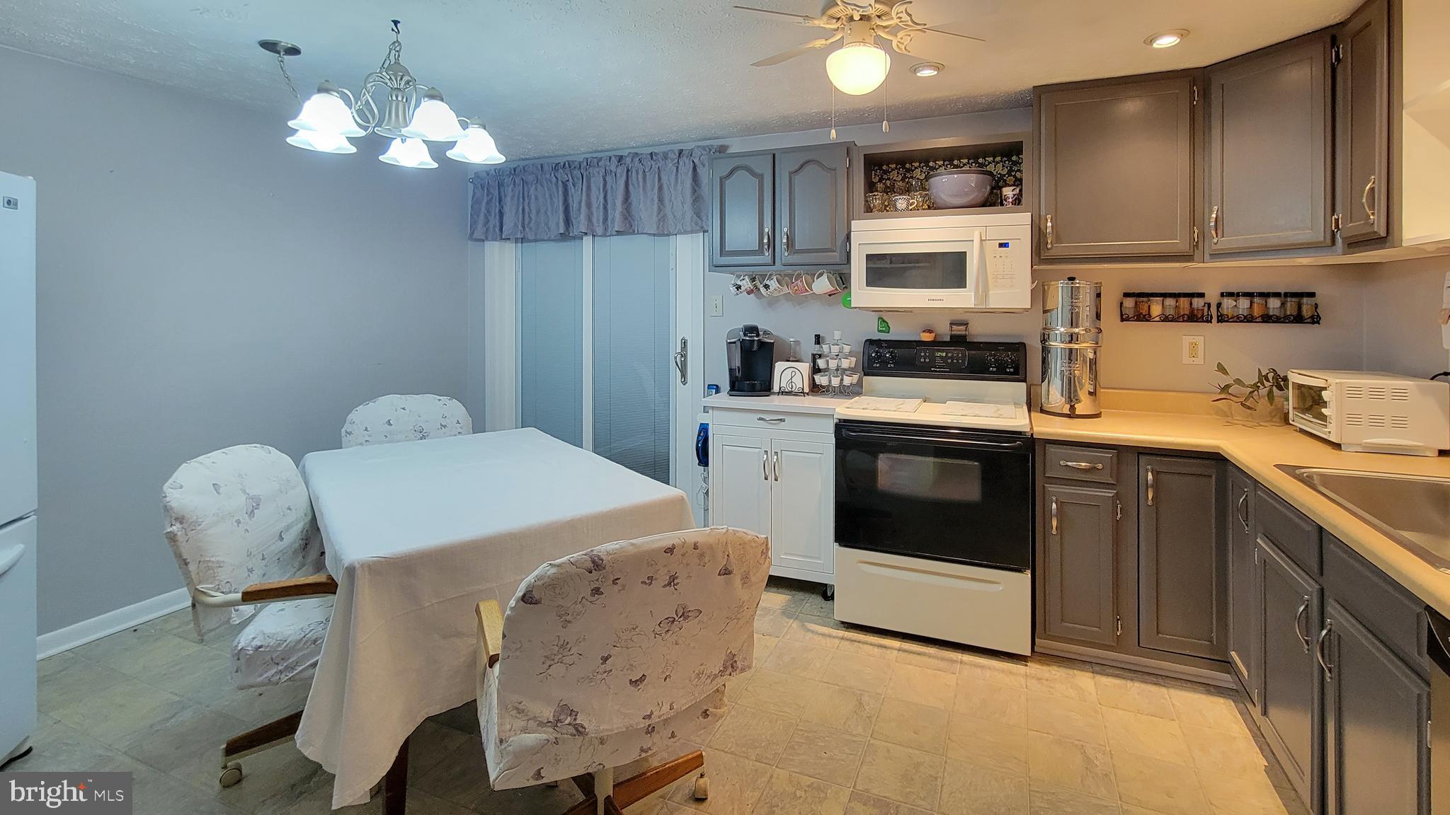 SCARBOROUGH - Residential