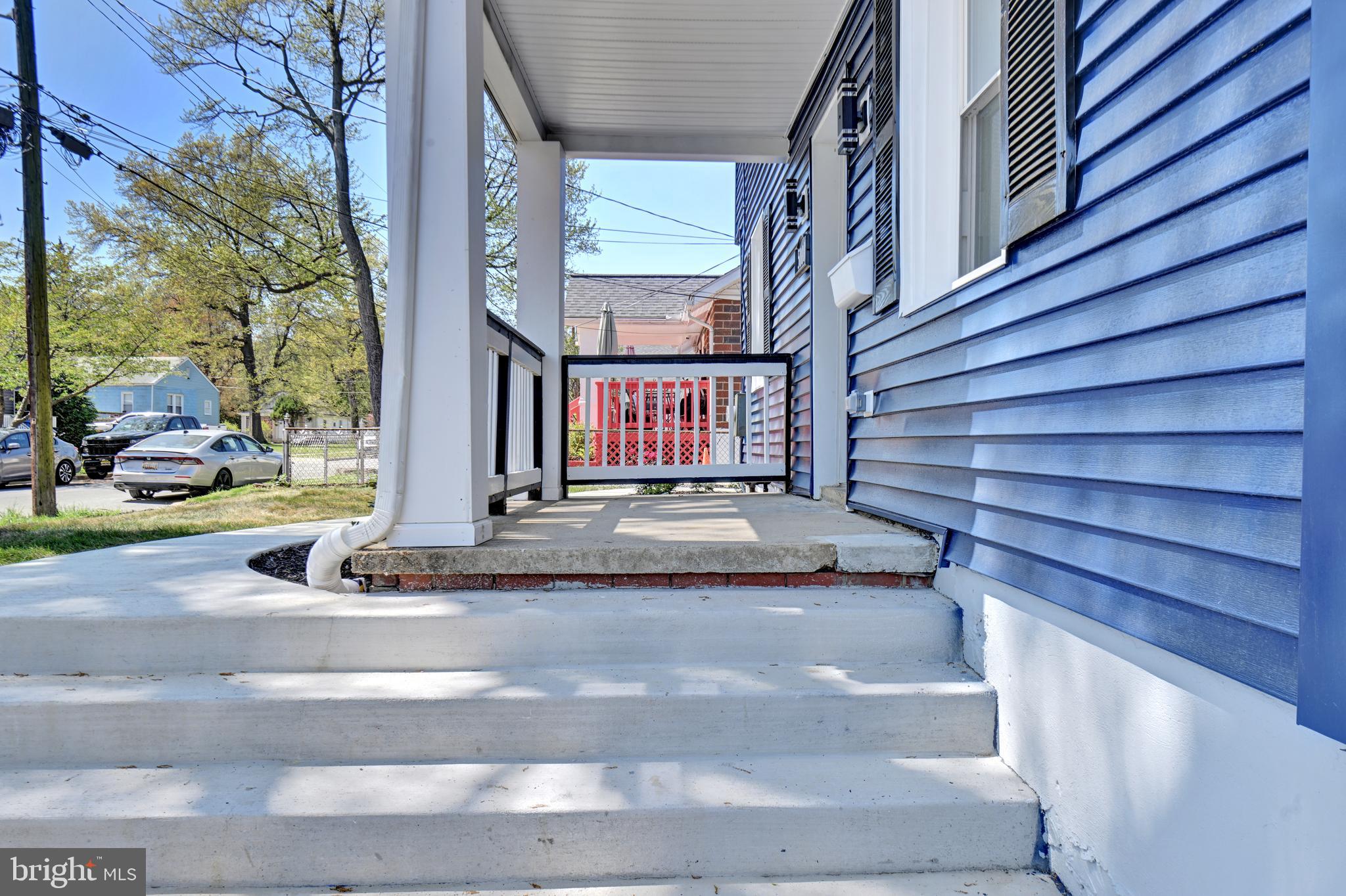 RIVERDALE PARK - Residential