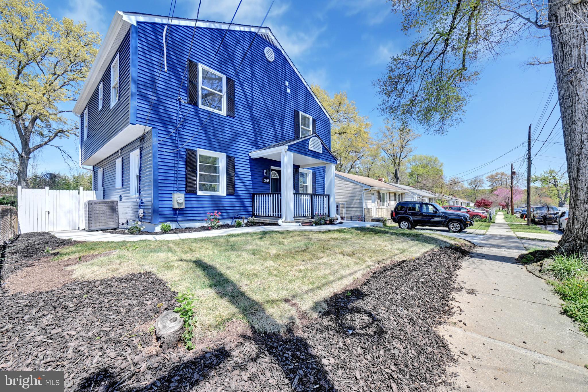 RIVERDALE PARK - Residential