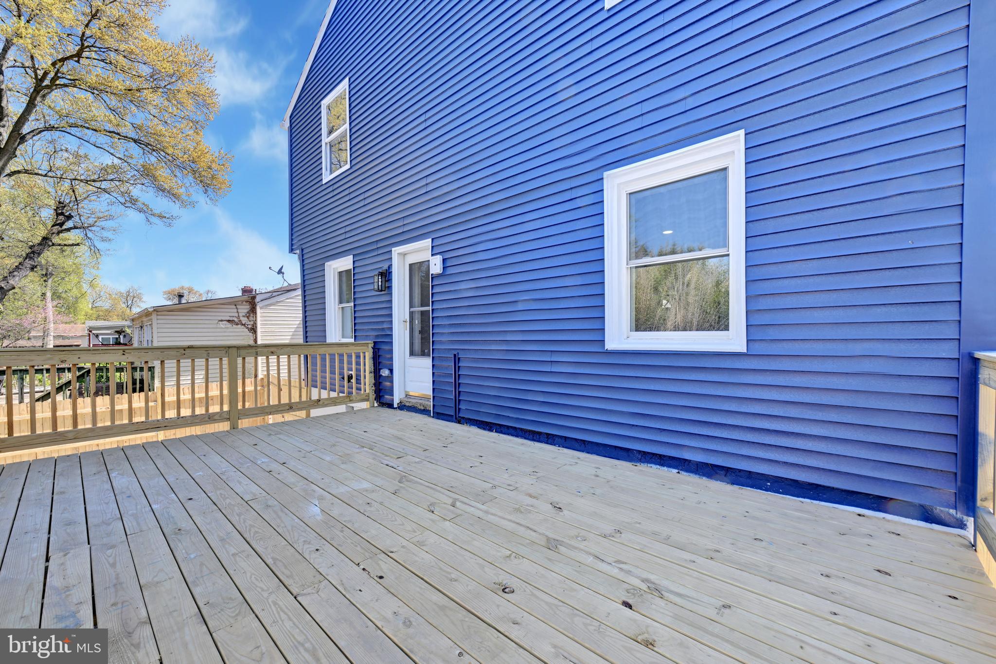 RIVERDALE PARK - Residential