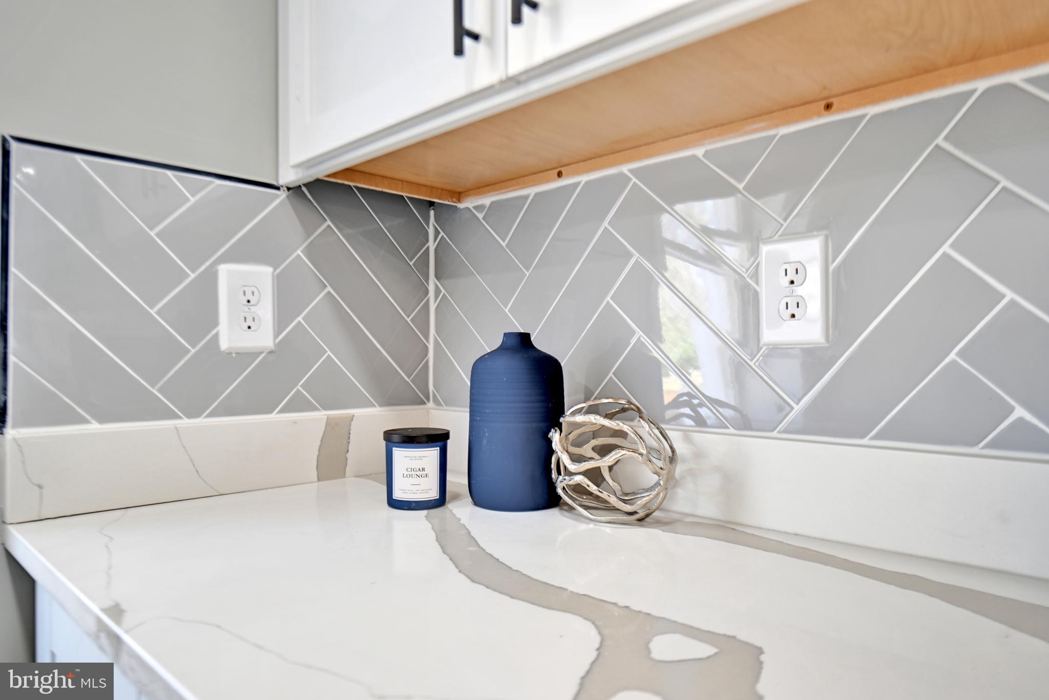 RIVERDALE PARK - Residential