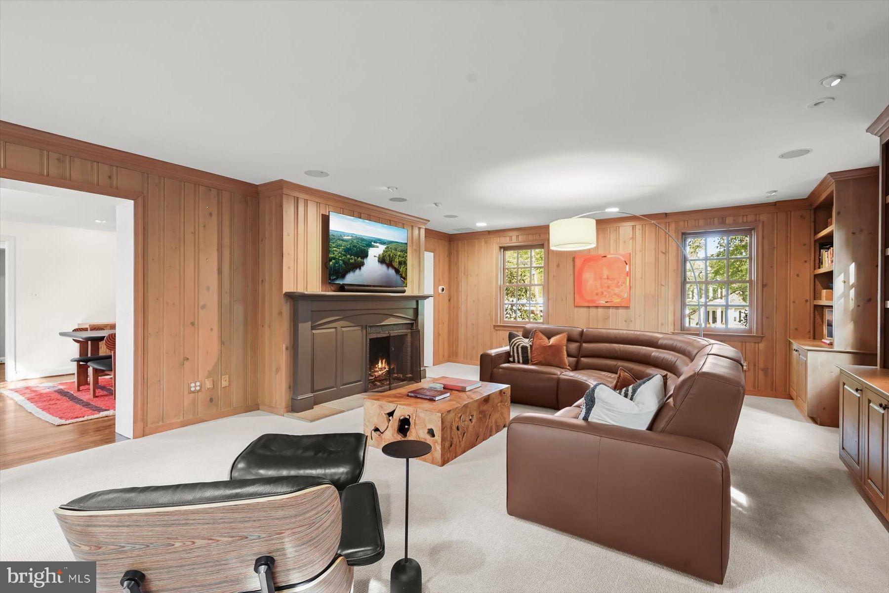 SUMNER - Residential