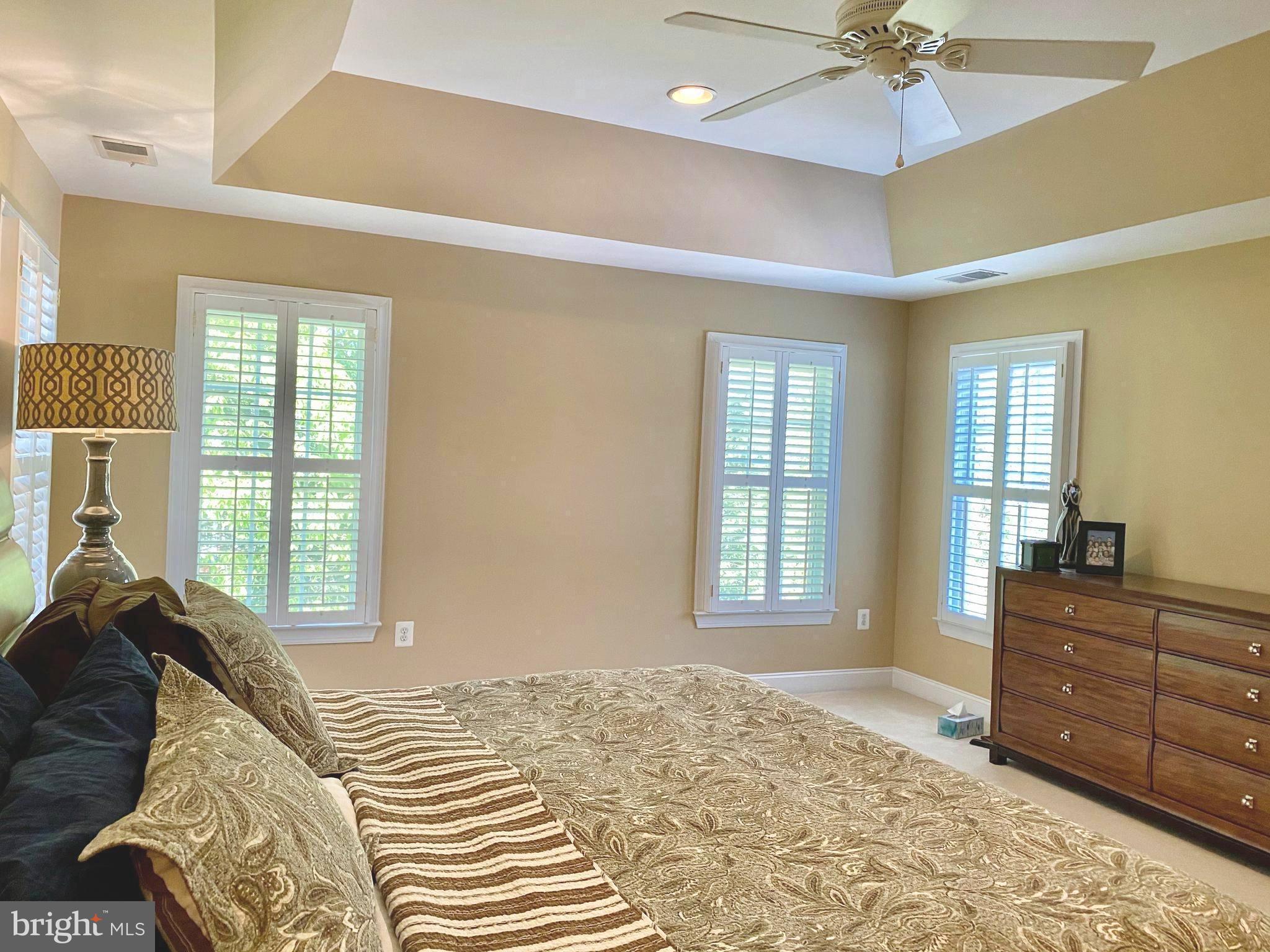 SOUTH WOODSIDE PARK - Residential