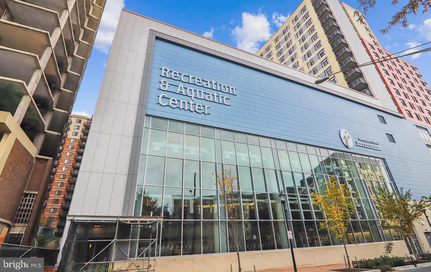 SOUTH WOODSIDE PARK - Residential