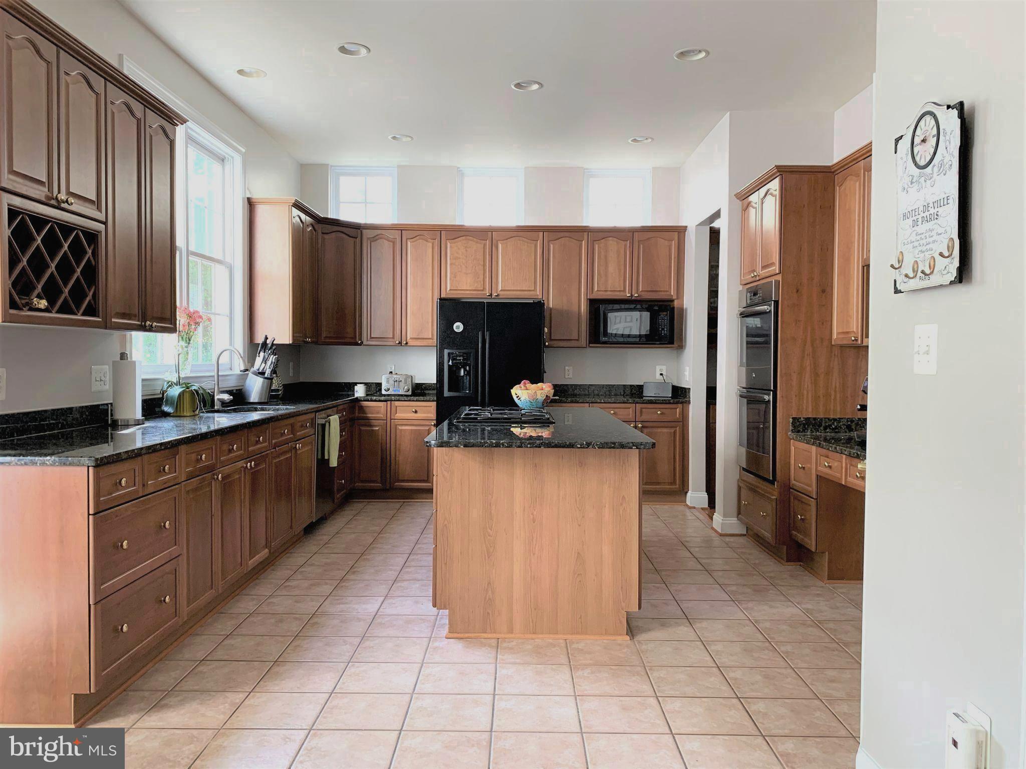 SOUTH WOODSIDE PARK - Residential