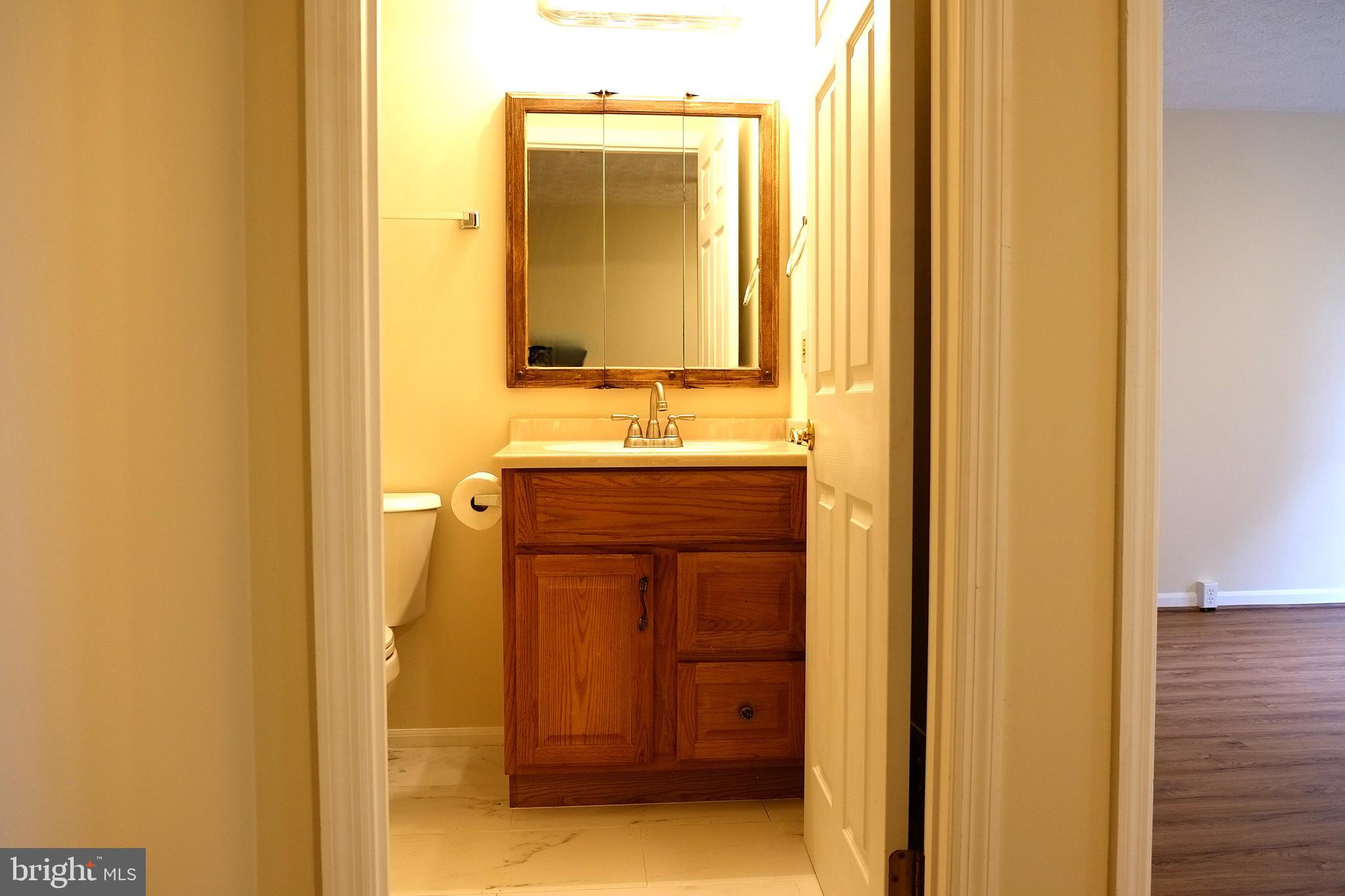 VAN DORN VILLAGE - Residential Lease