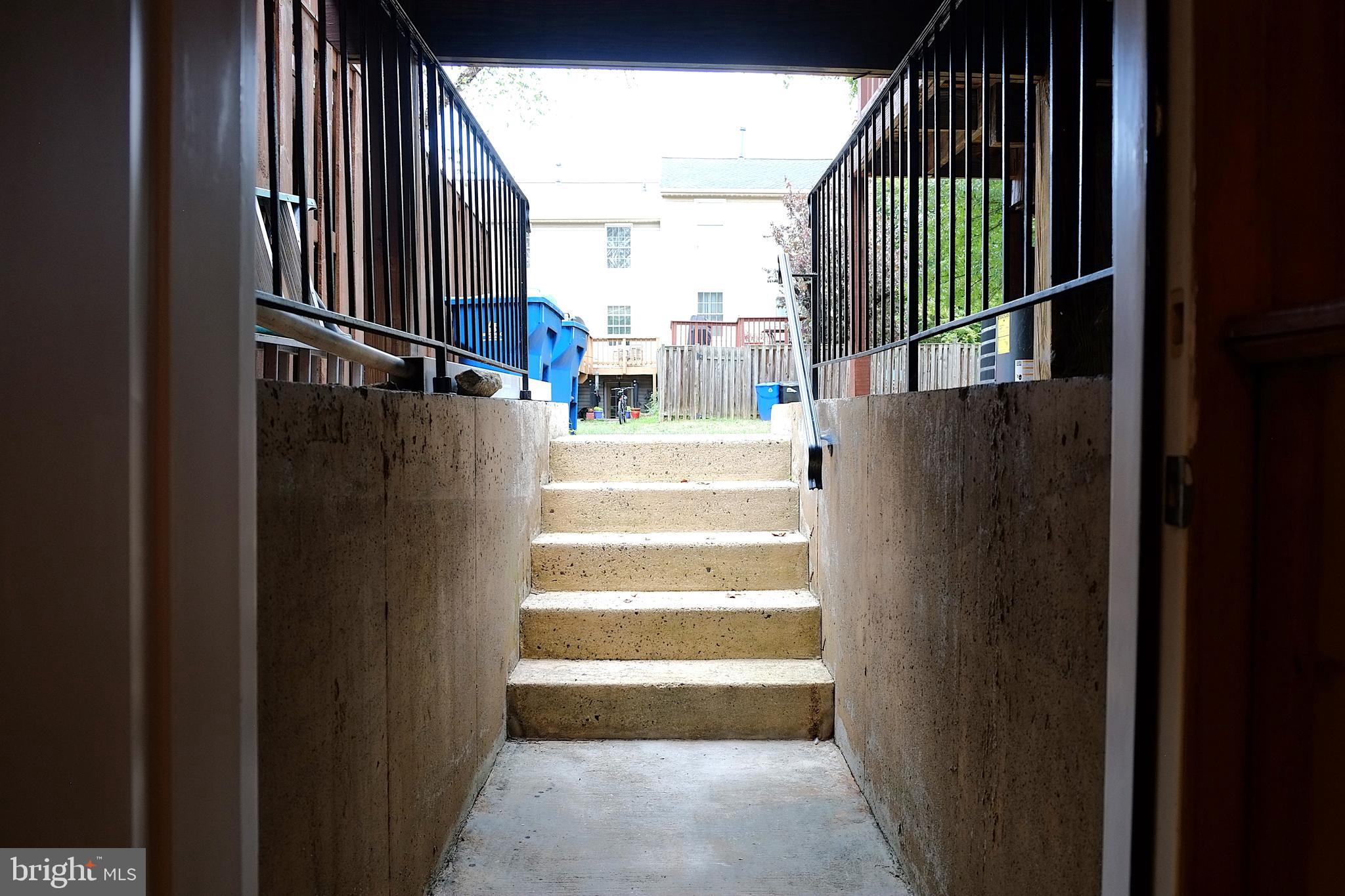 VAN DORN VILLAGE - Residential Lease