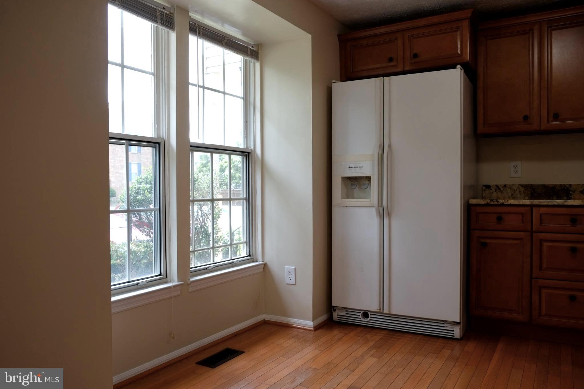 VAN DORN VILLAGE - Residential Lease