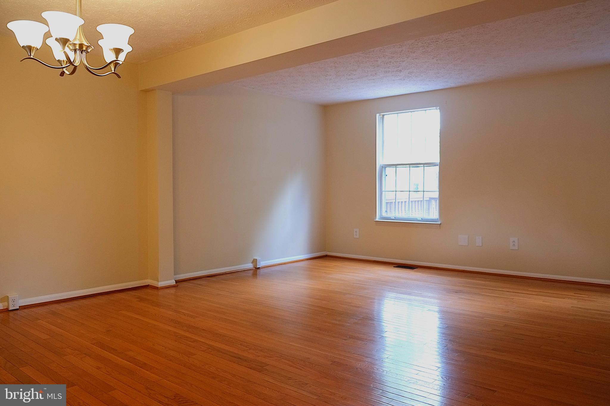 VAN DORN VILLAGE - Residential Lease