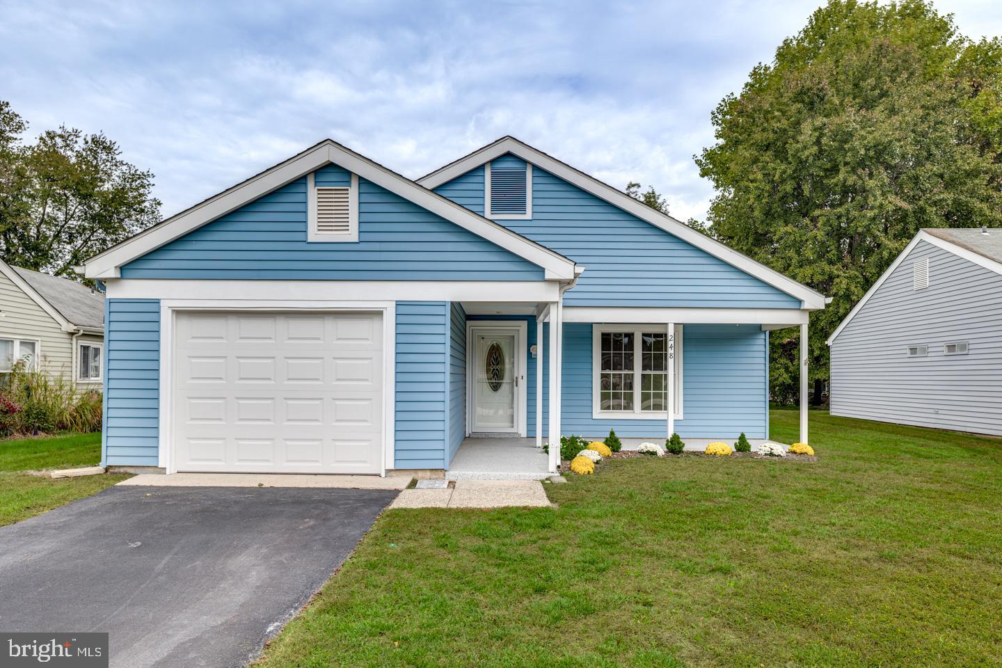 248 HUNTINGTON DRIVE