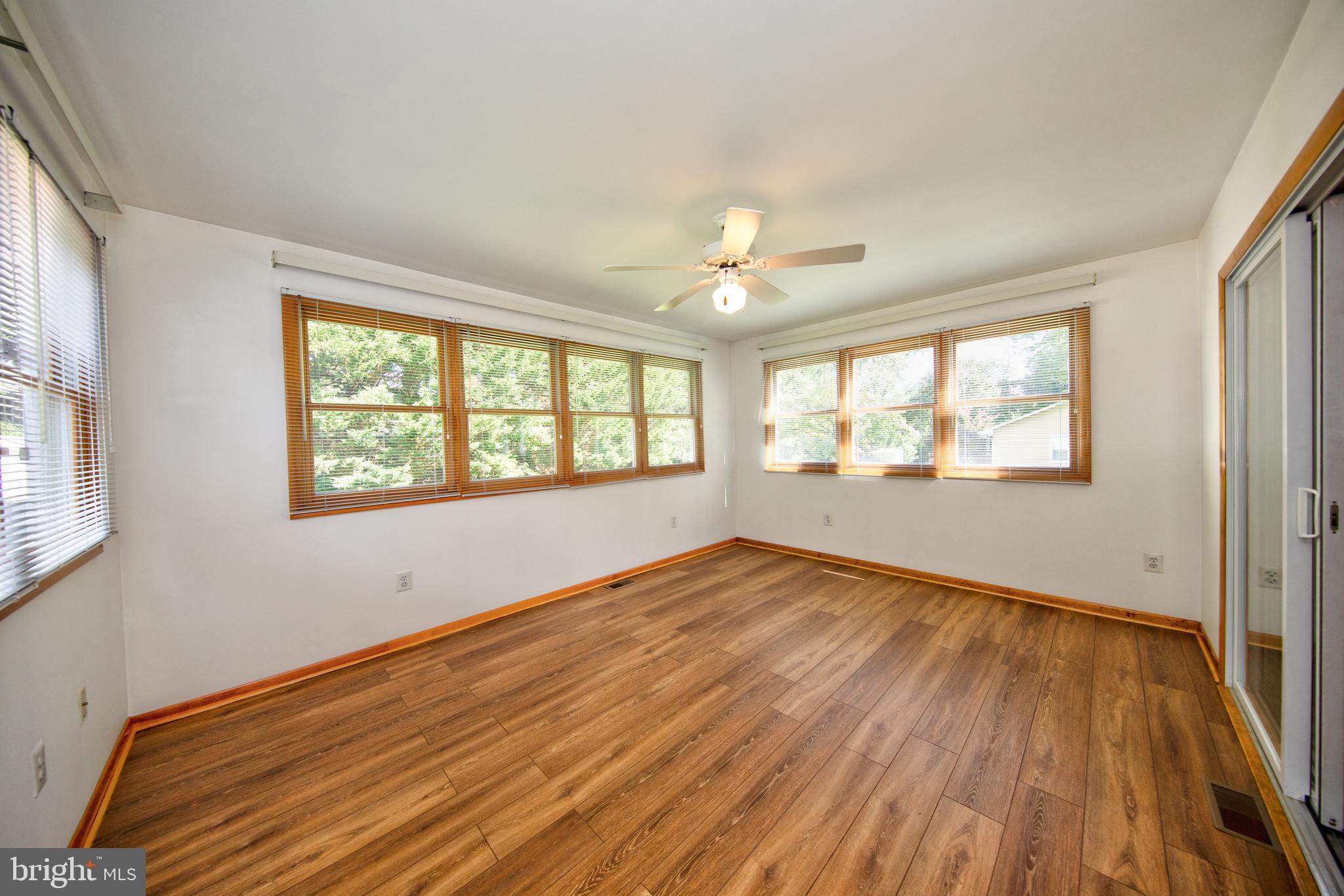 GLENN HEIGHTS - Residential