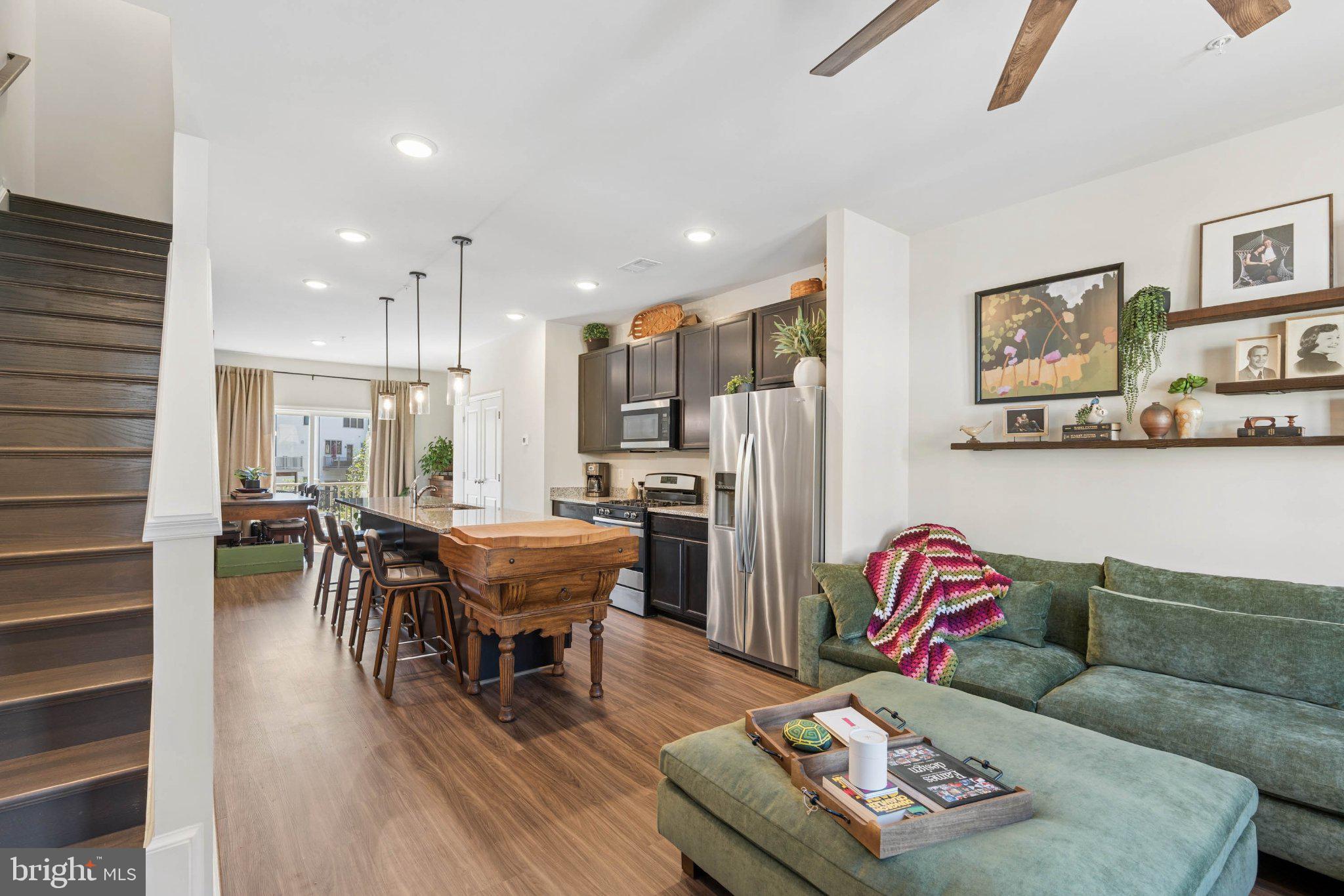 3239 WATERSHED BOULEVARD