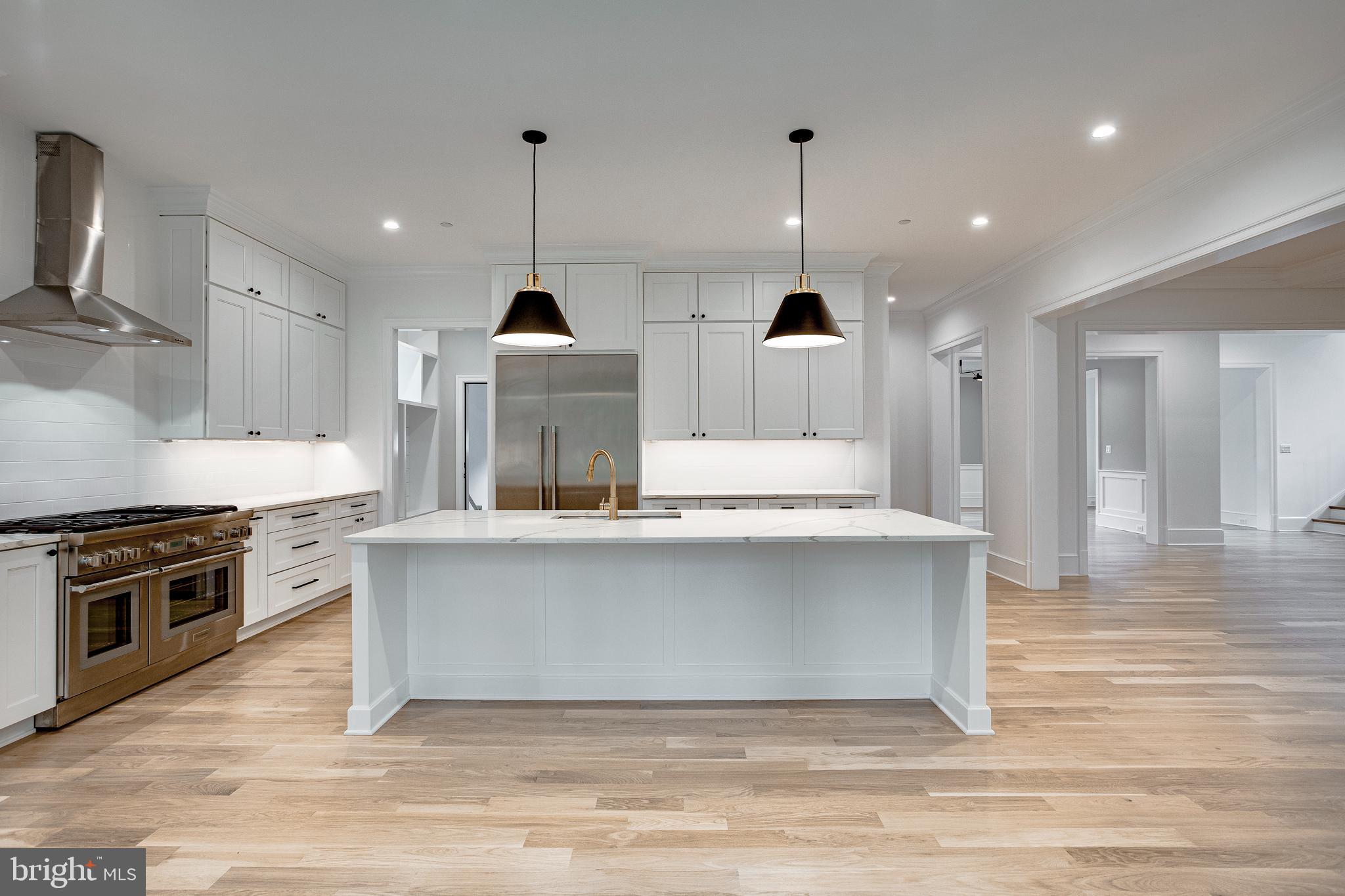 KENWOOD PARK - Residential