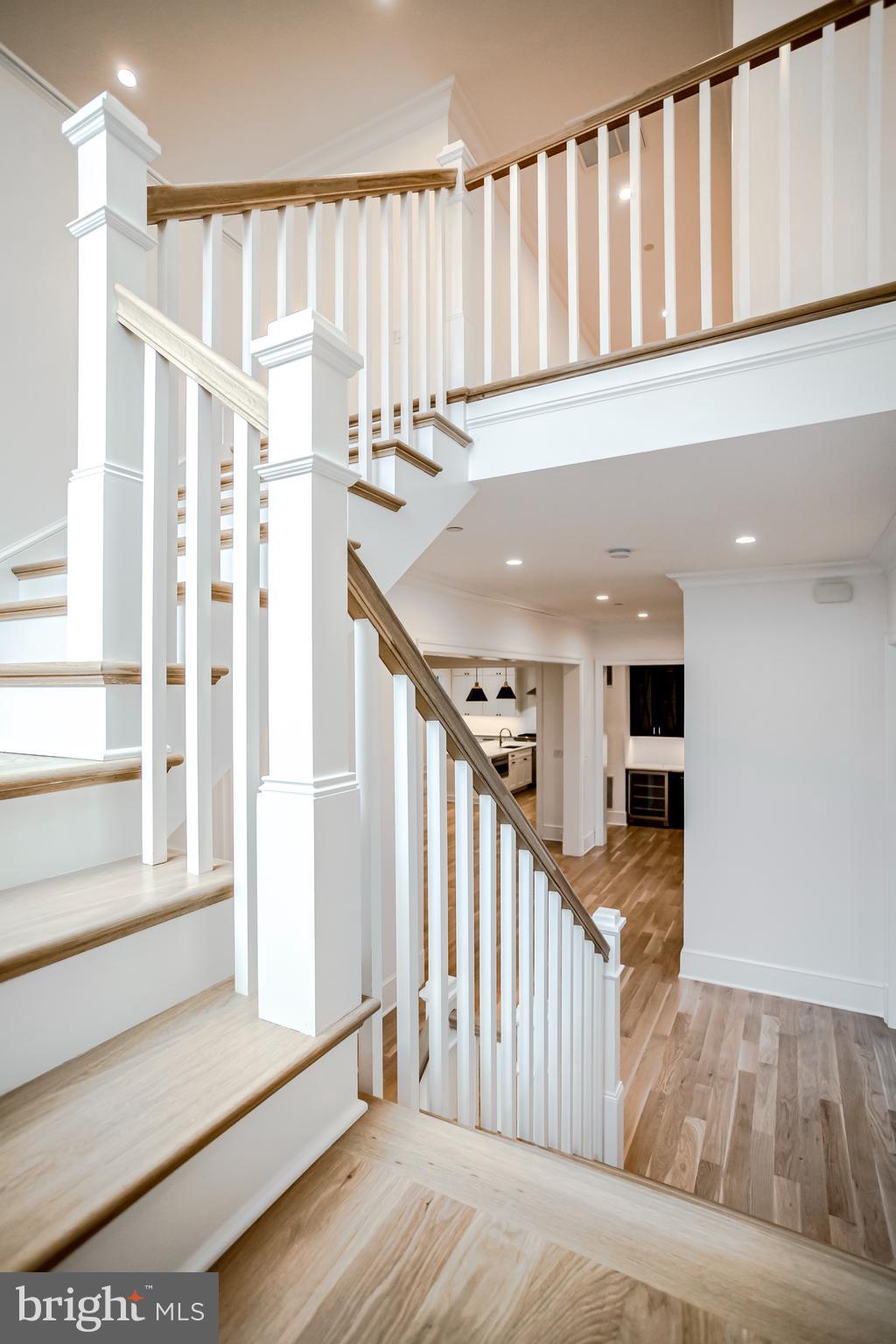 KENWOOD PARK - Residential