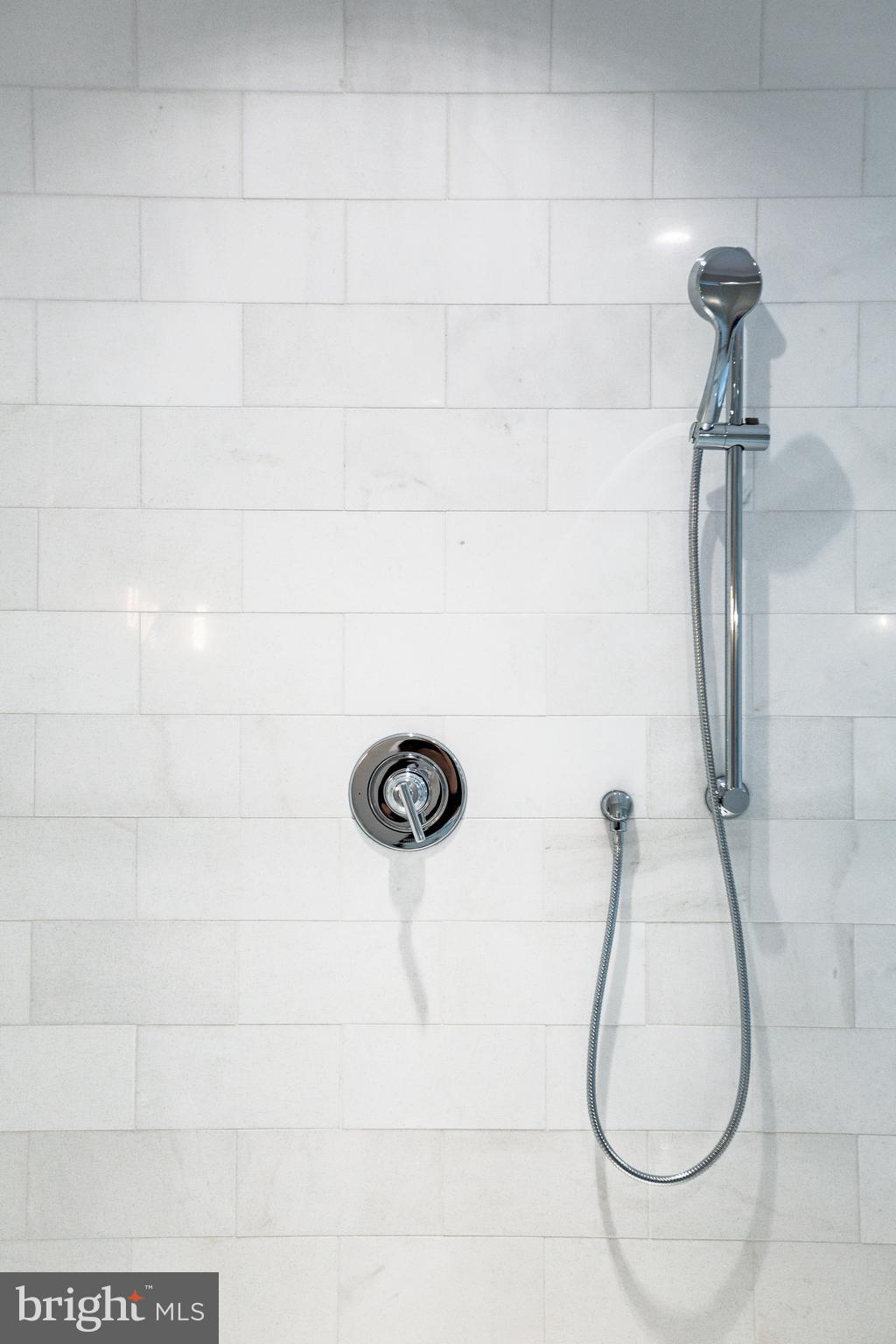 KENWOOD PARK - Residential