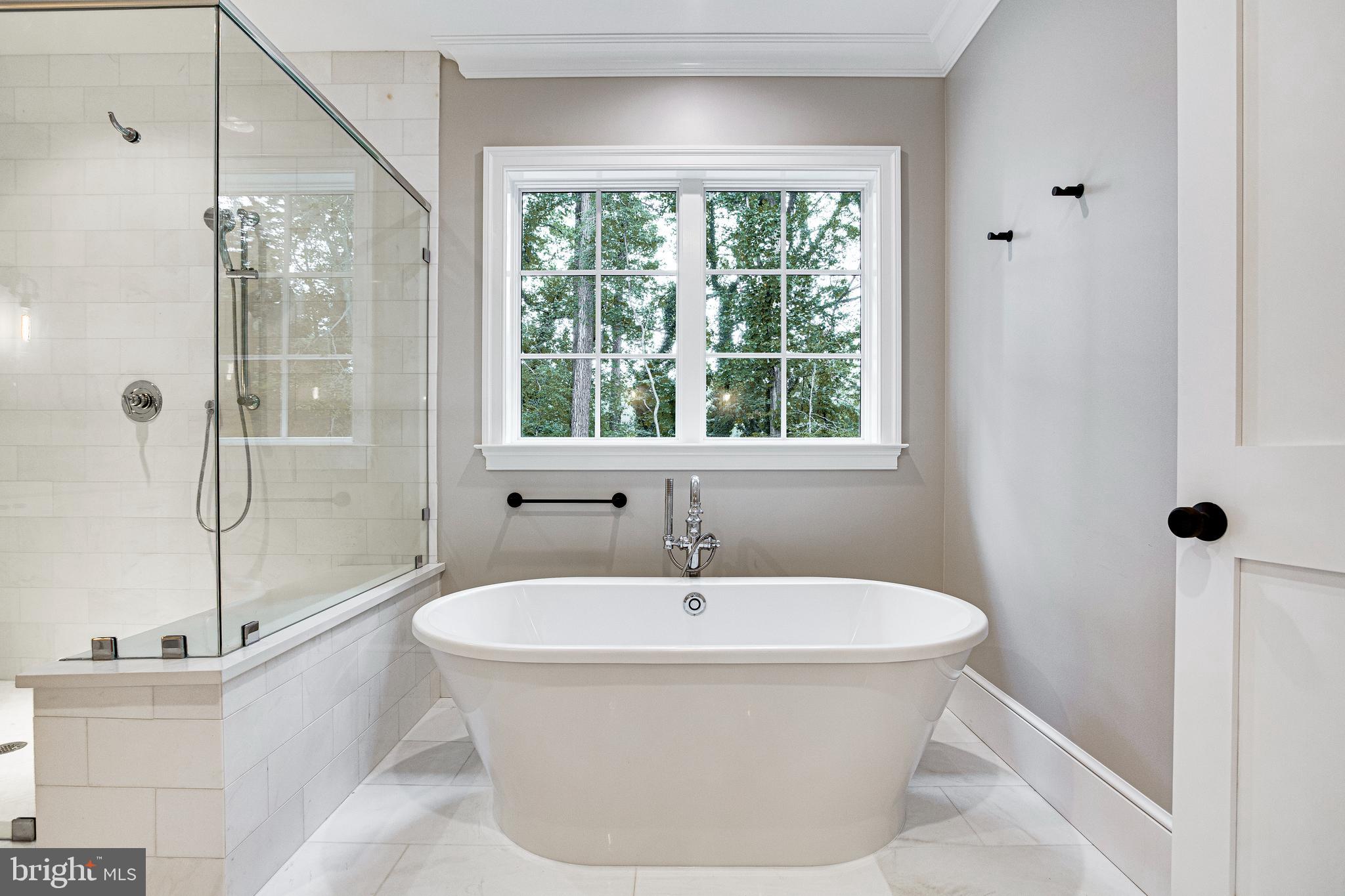 KENWOOD PARK - Residential