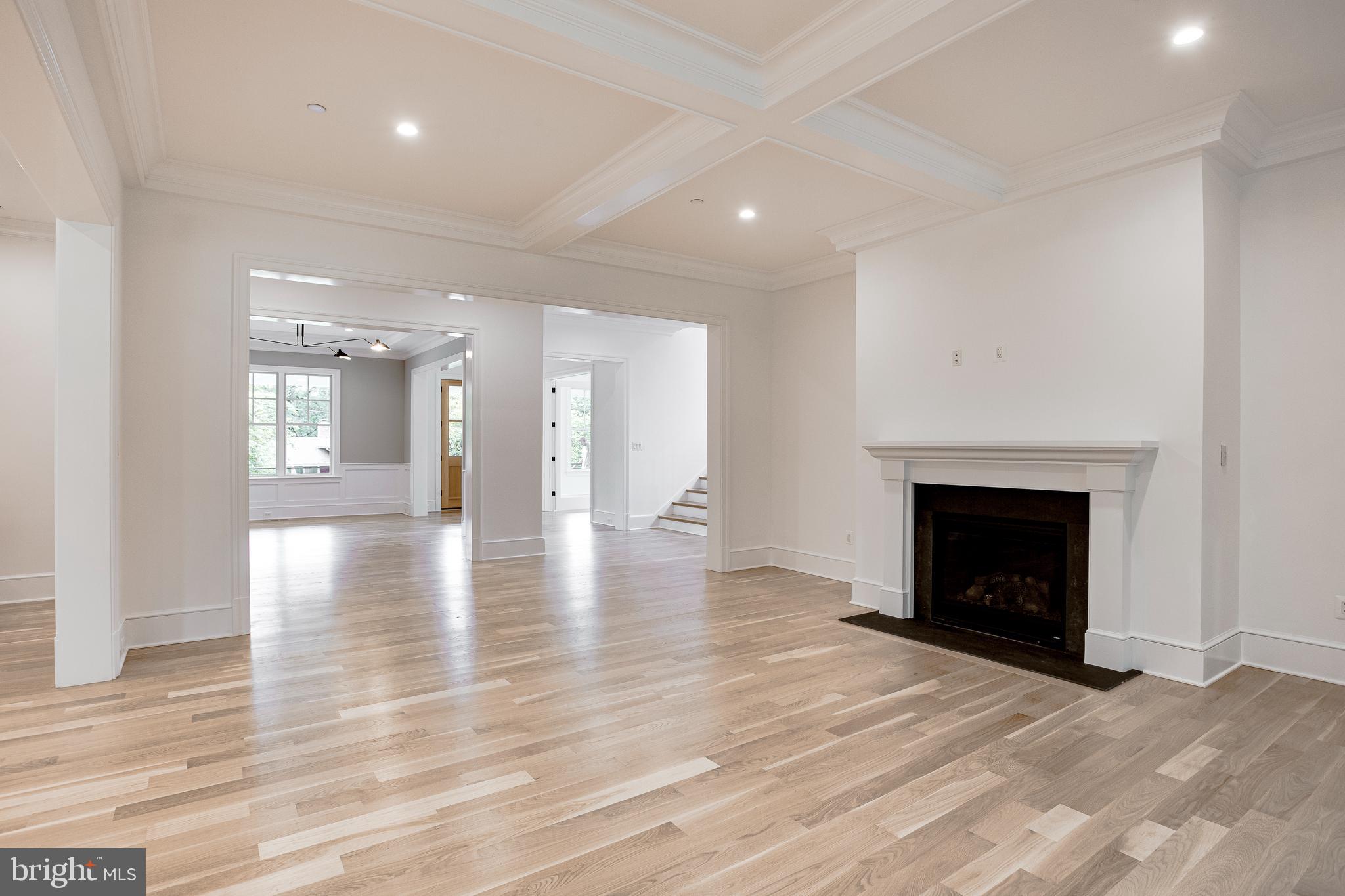 KENWOOD PARK - Residential