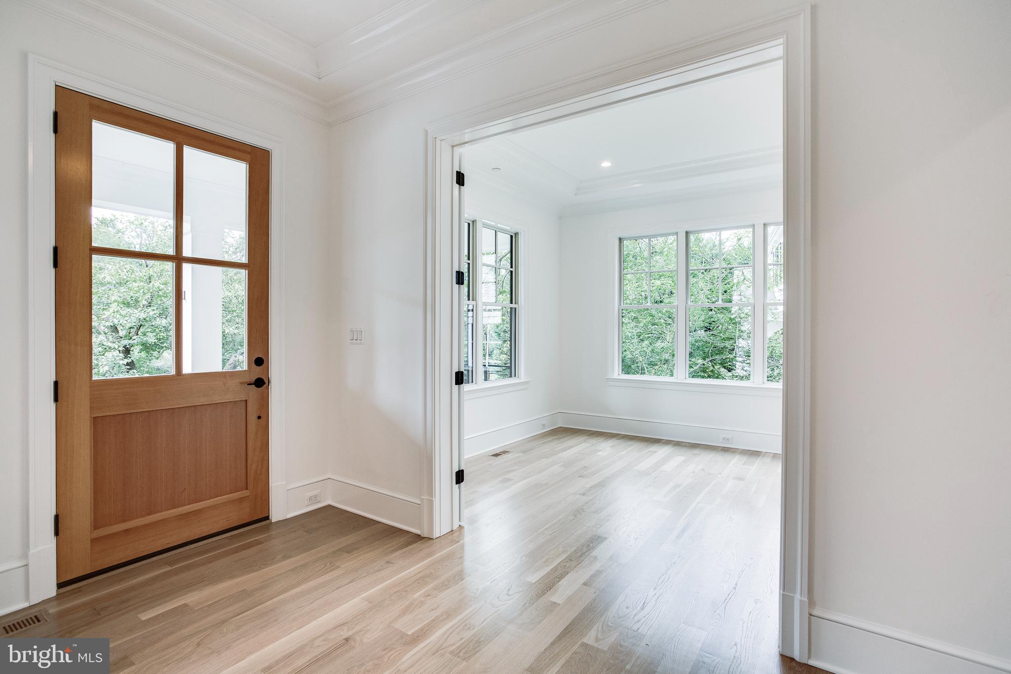 KENWOOD PARK - Residential