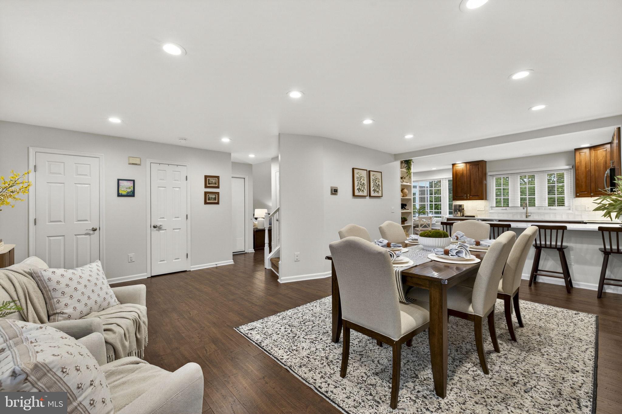 LINDEN HILL - Residential