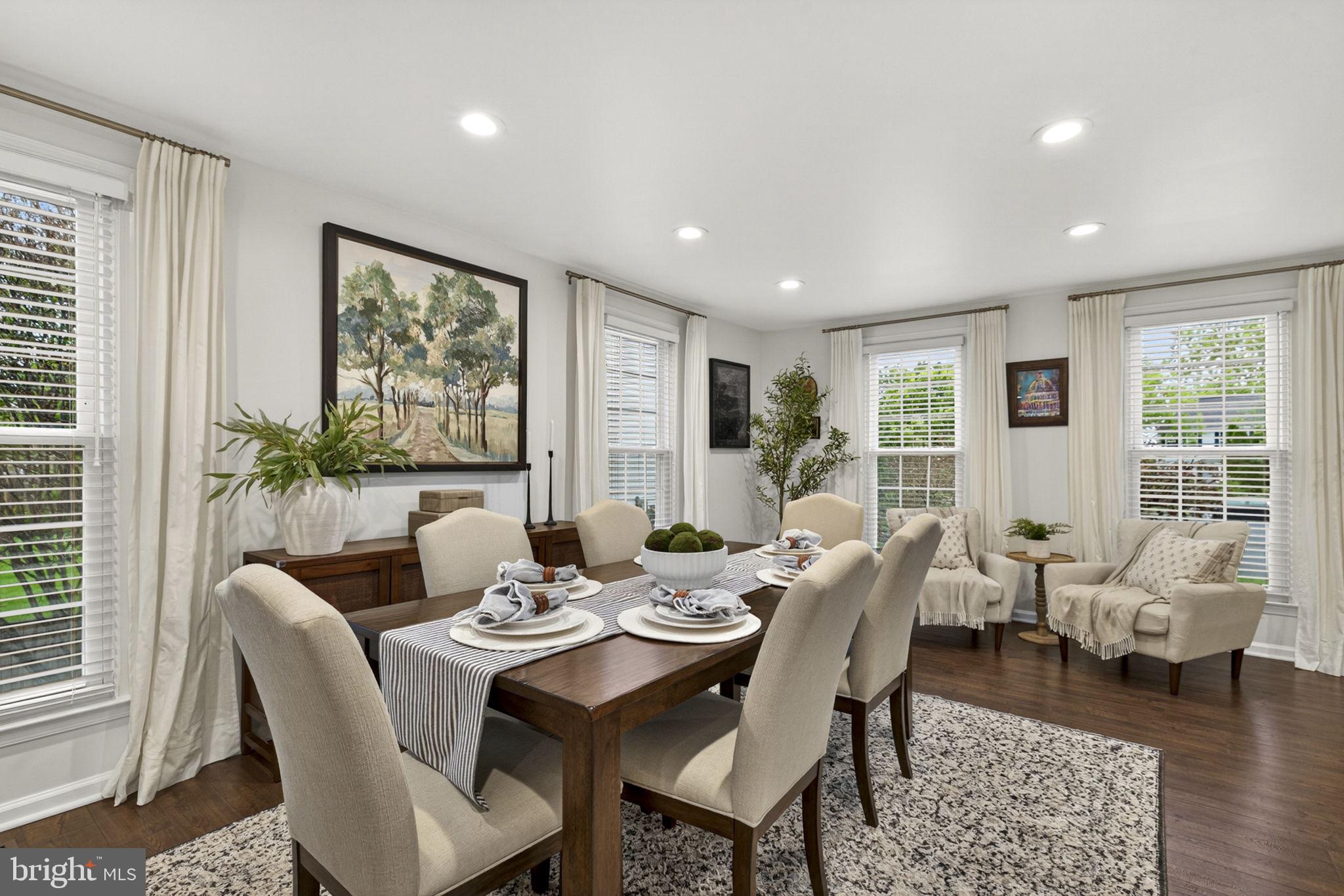 LINDEN HILL - Residential