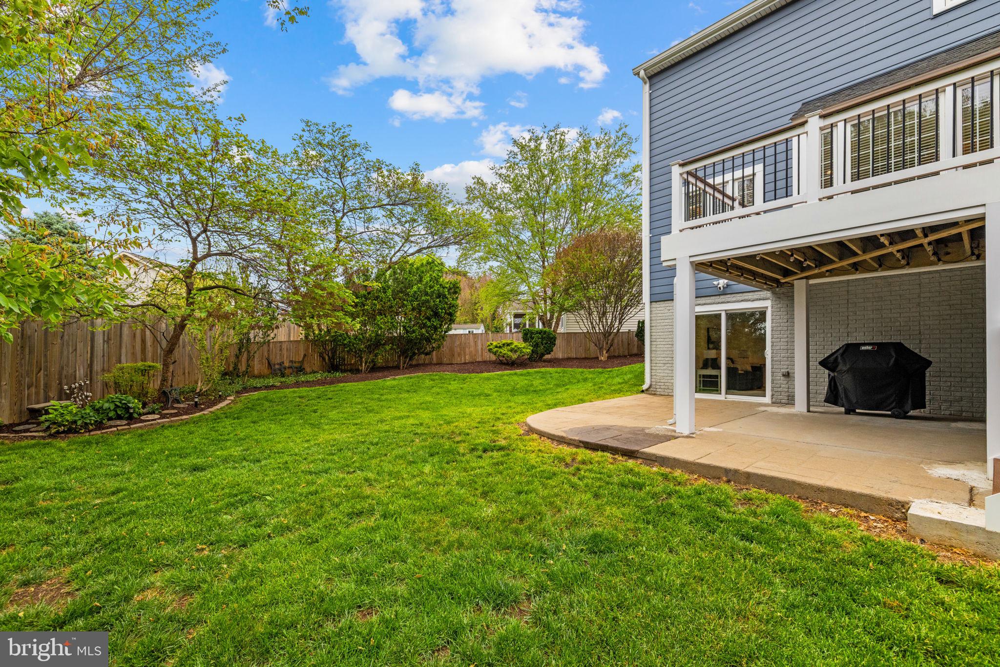LINDEN HILL - Residential