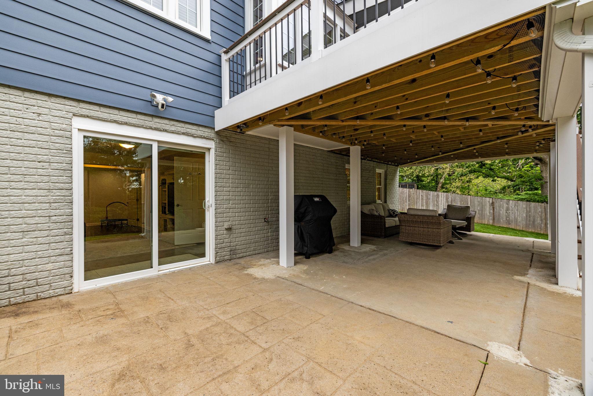 LINDEN HILL - Residential