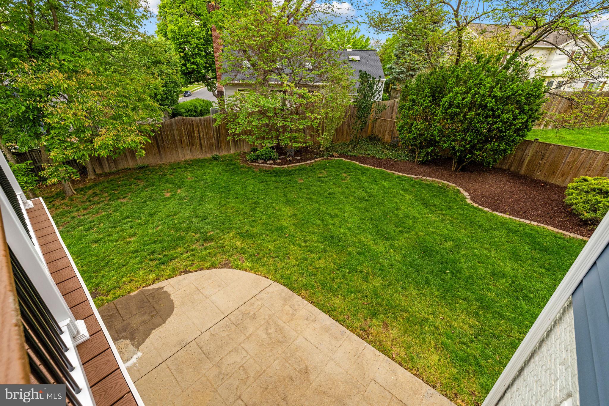 LINDEN HILL - Residential