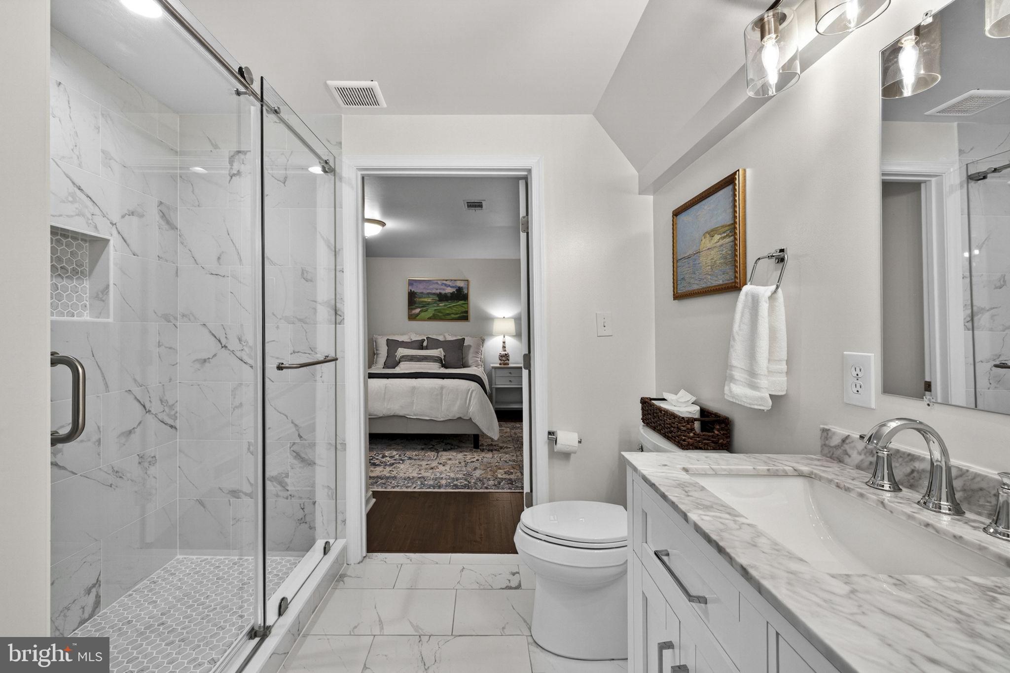 LINDEN HILL - Residential