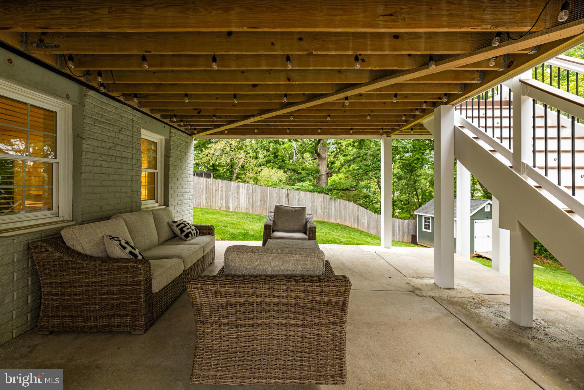LINDEN HILL - Residential