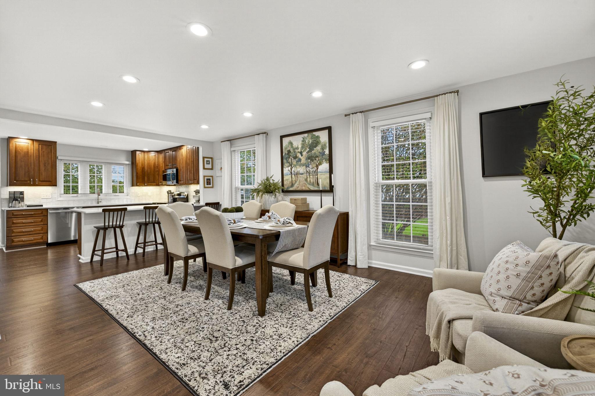 LINDEN HILL - Residential