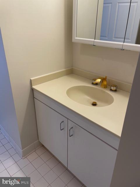 CANTON WATERFRONT - Residential Lease