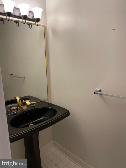 CANTON WATERFRONT - Residential Lease