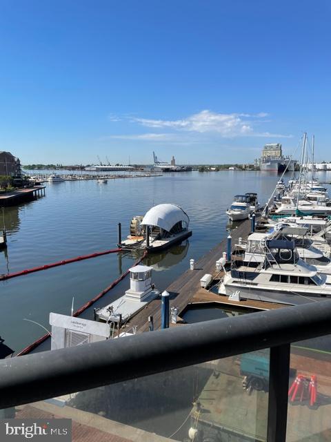 CANTON WATERFRONT - Residential Lease