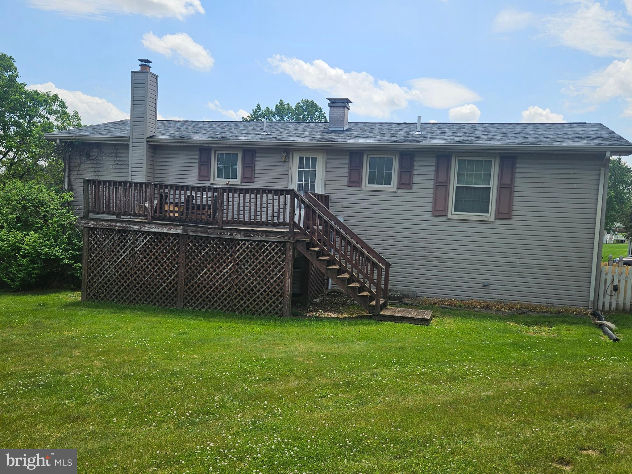 DELWOOD MANOR - Residential