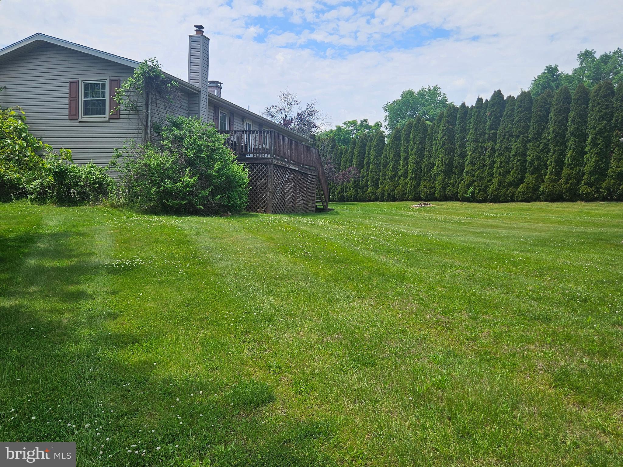DELWOOD MANOR - Residential