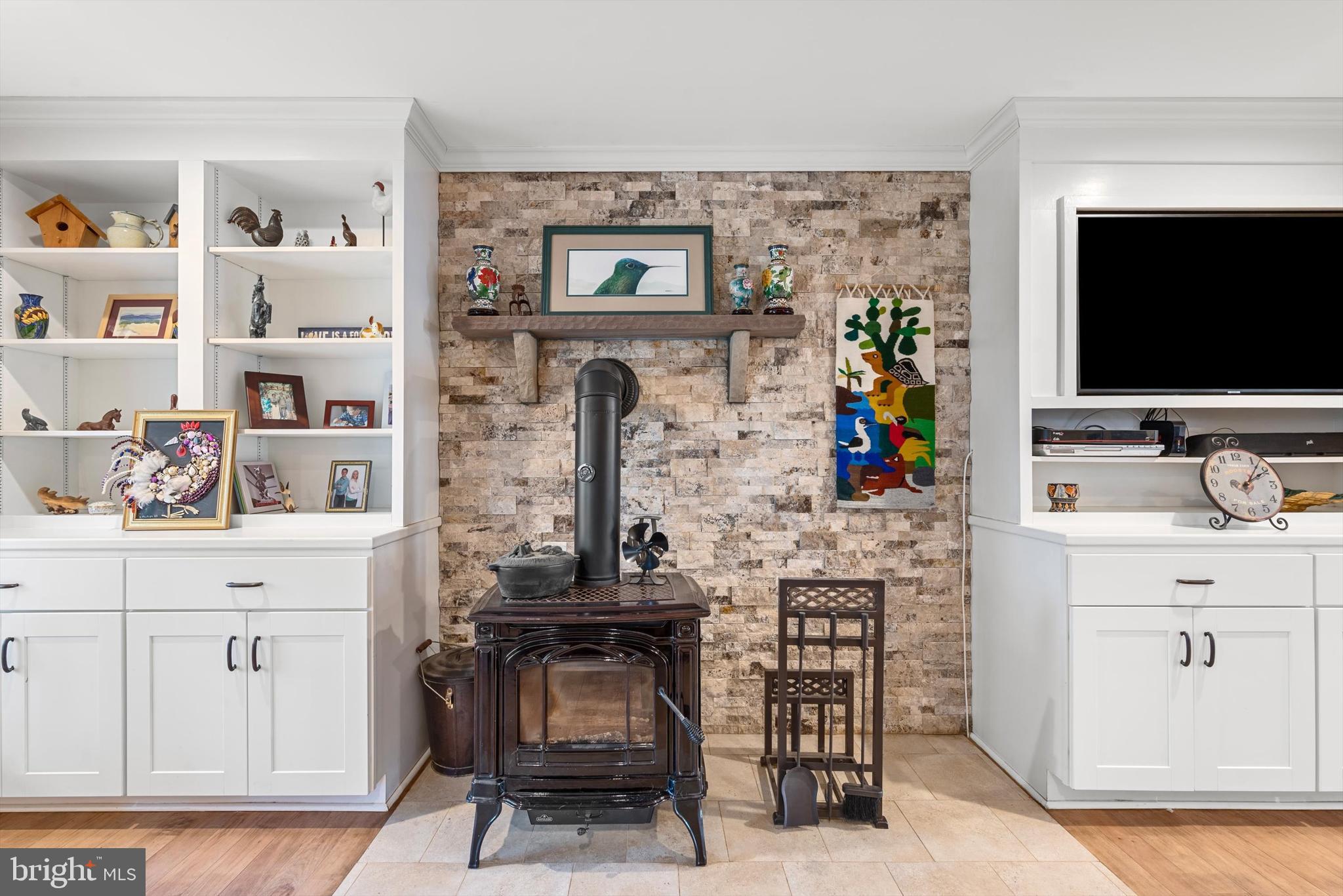 OAK HILL - Residential