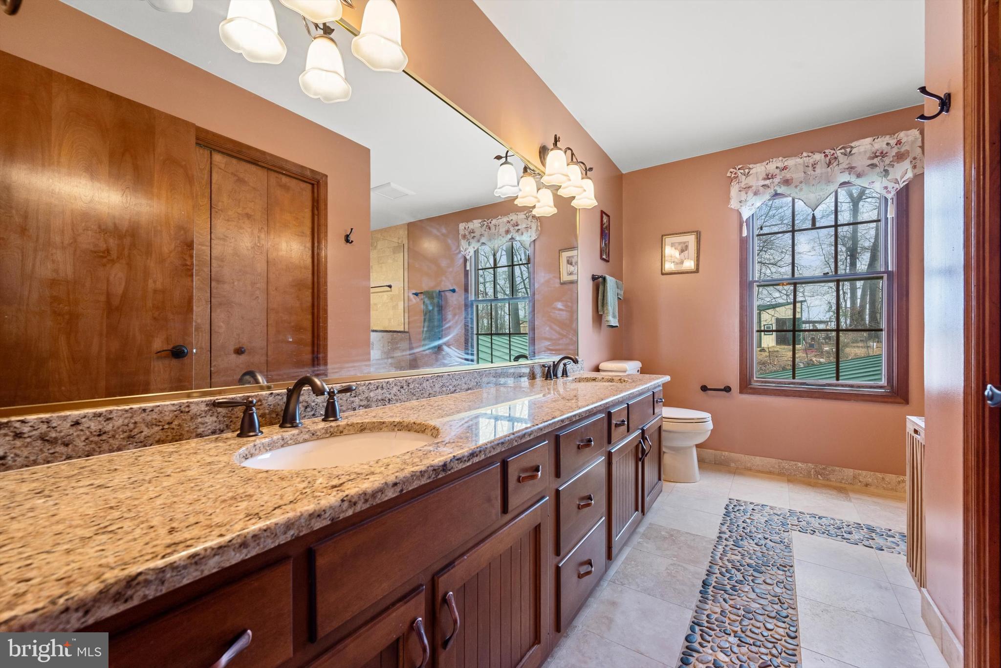 OAK HILL - Residential