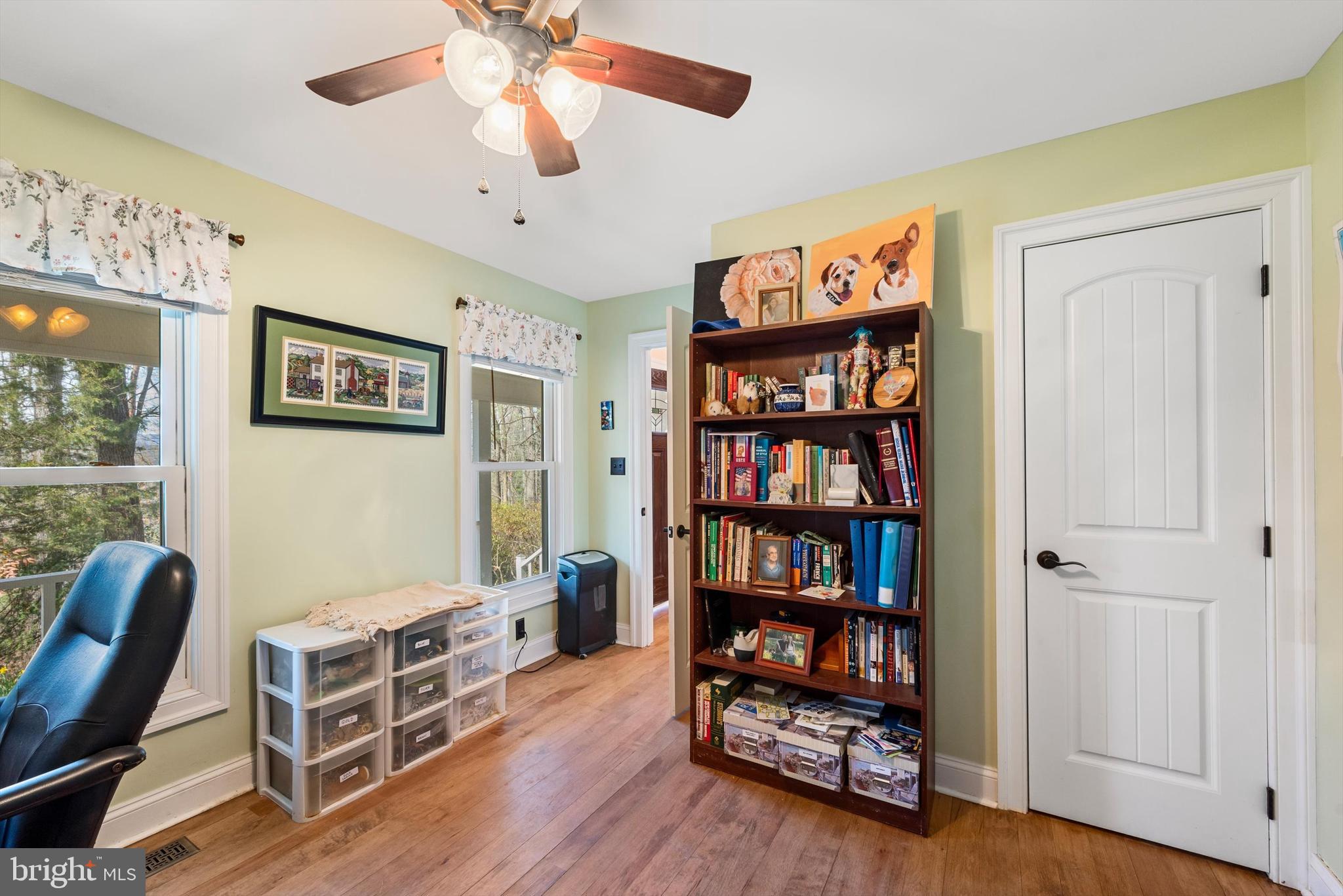 OAK HILL - Residential