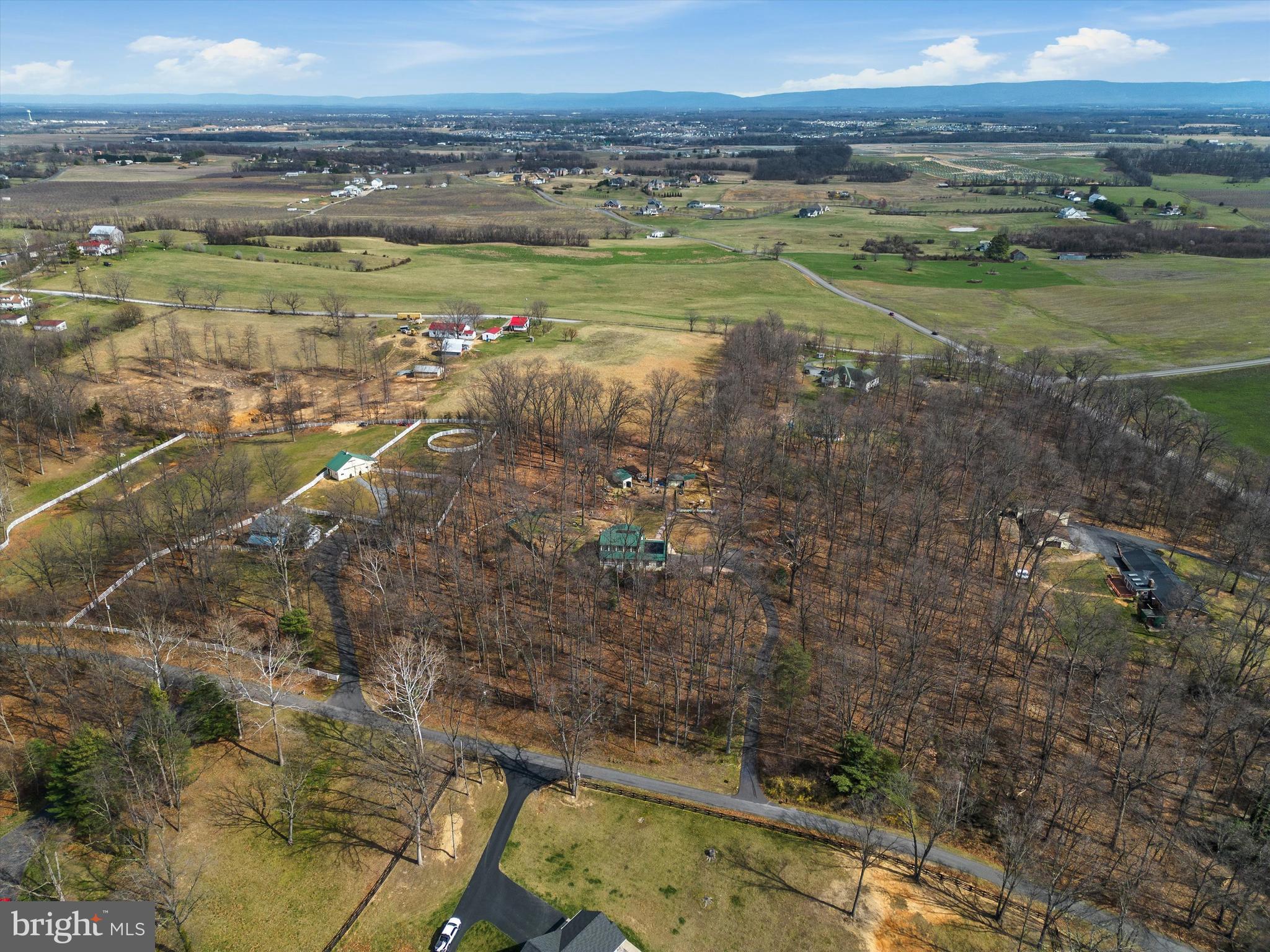 OAK HILL - Residential