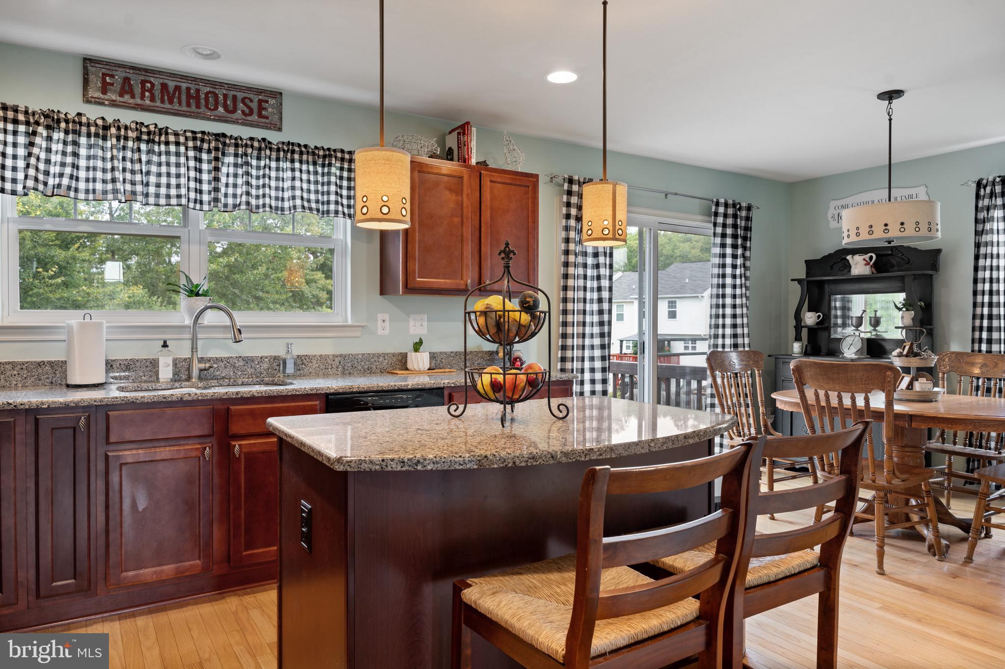 WILDERNESS SHORES - Residential