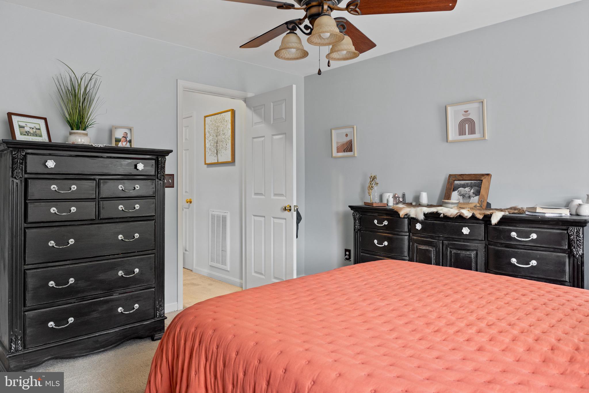 WILDERNESS SHORES - Residential