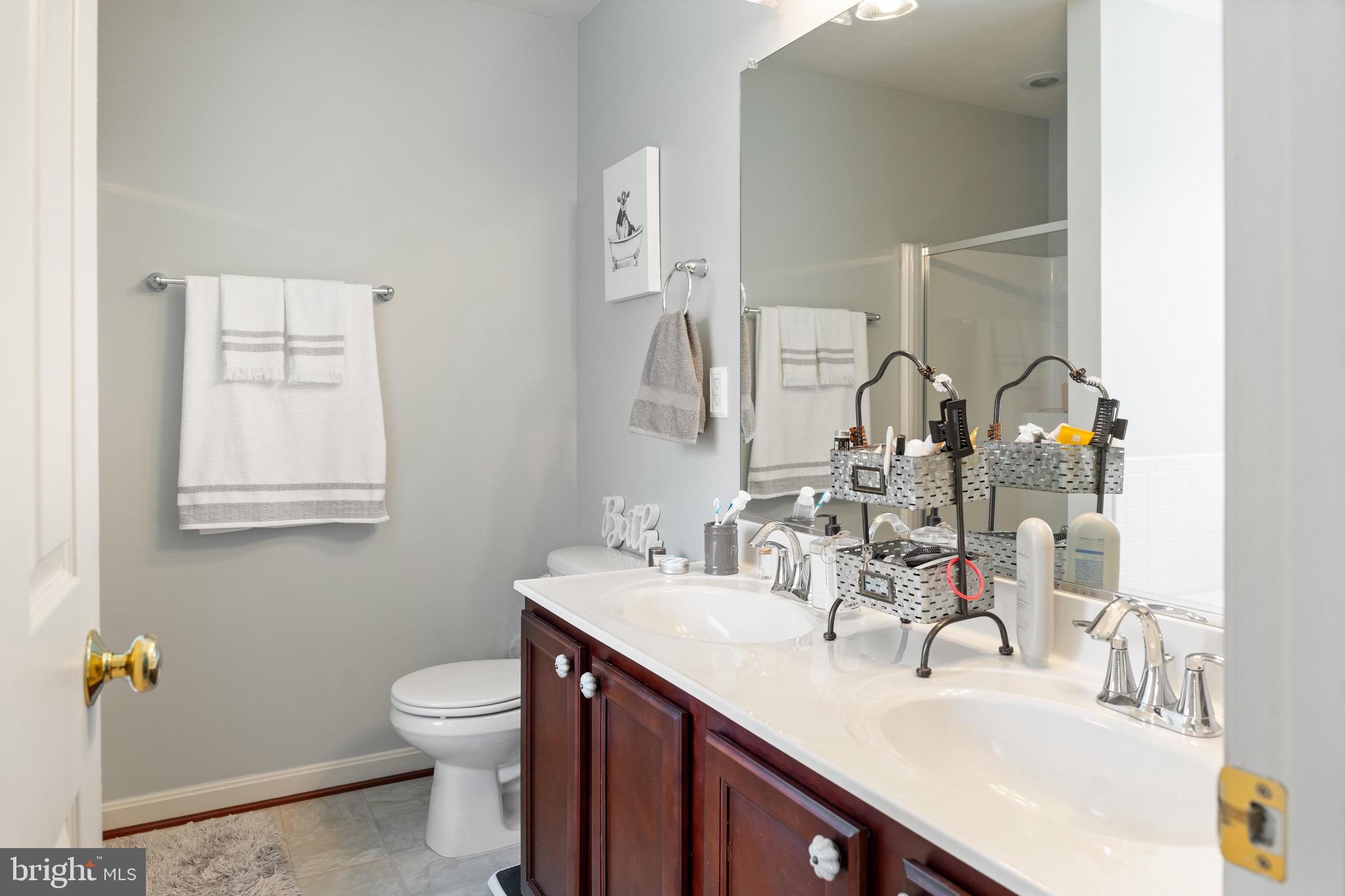 WILDERNESS SHORES - Residential