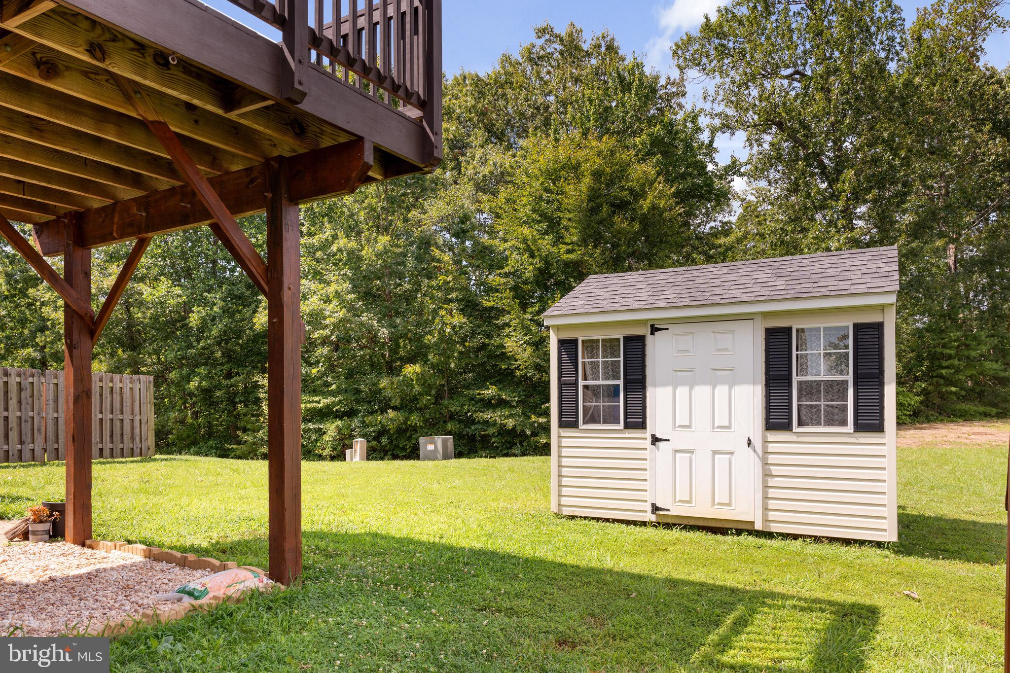 WILDERNESS SHORES - Residential