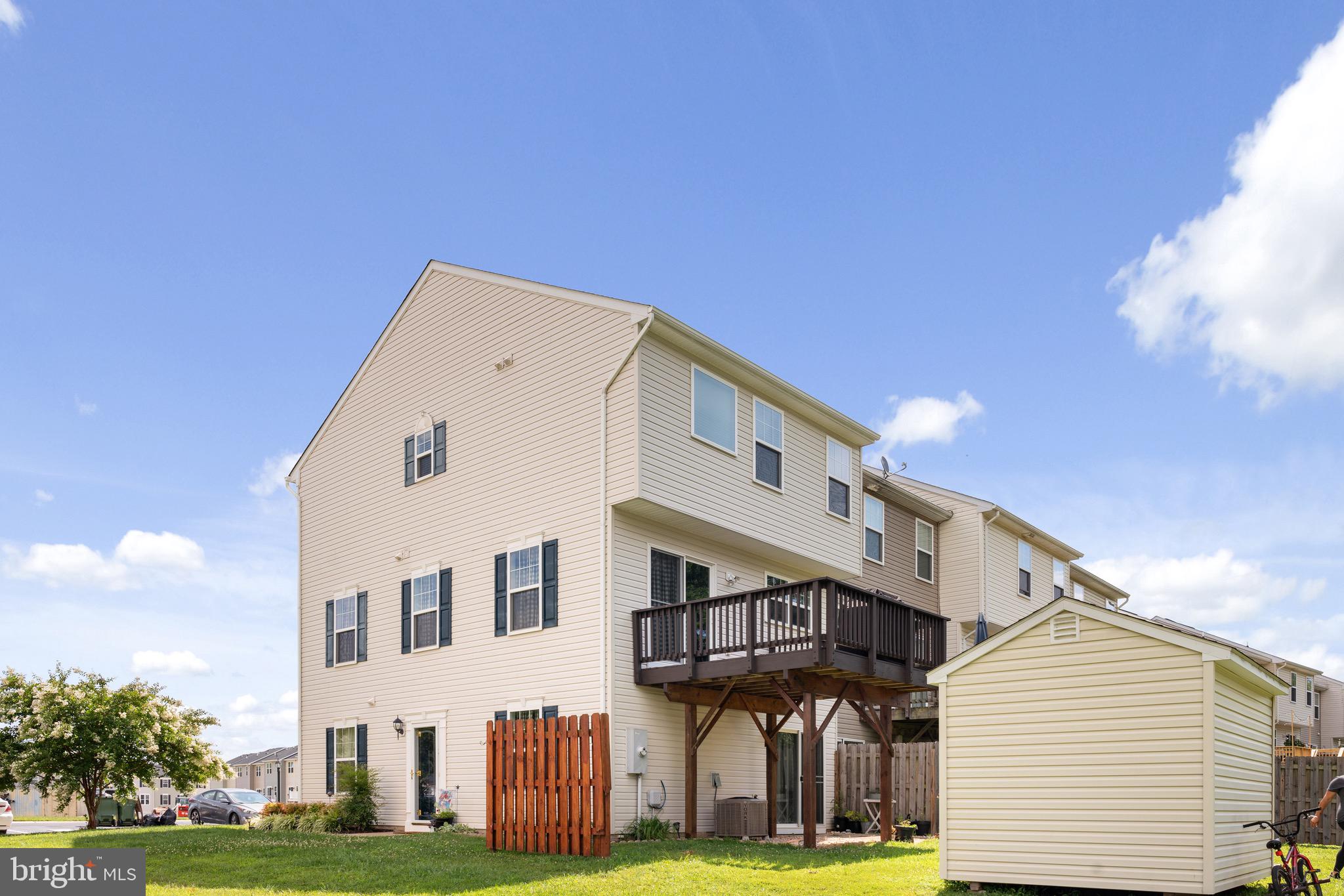 WILDERNESS SHORES - Residential