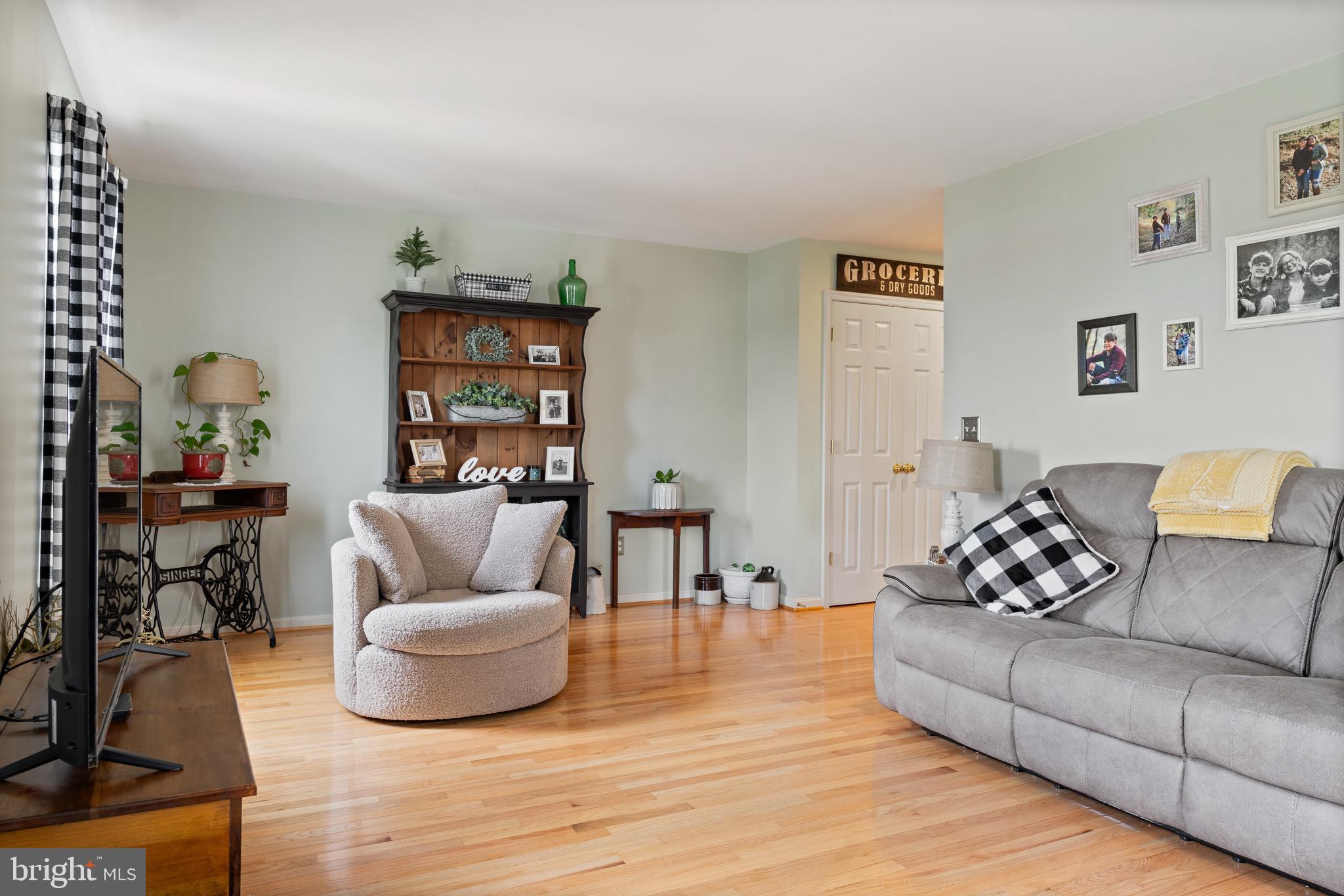 WILDERNESS SHORES - Residential