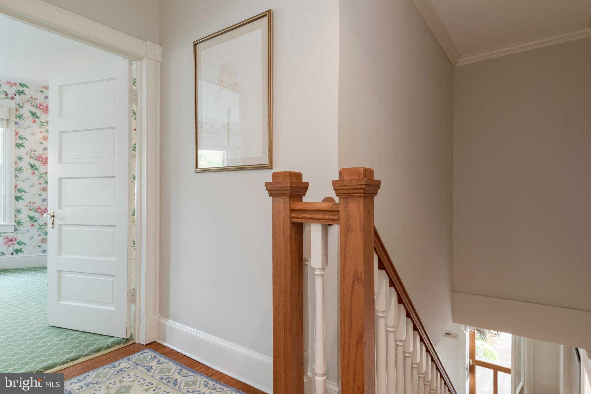 MURRAY HILL - Residential