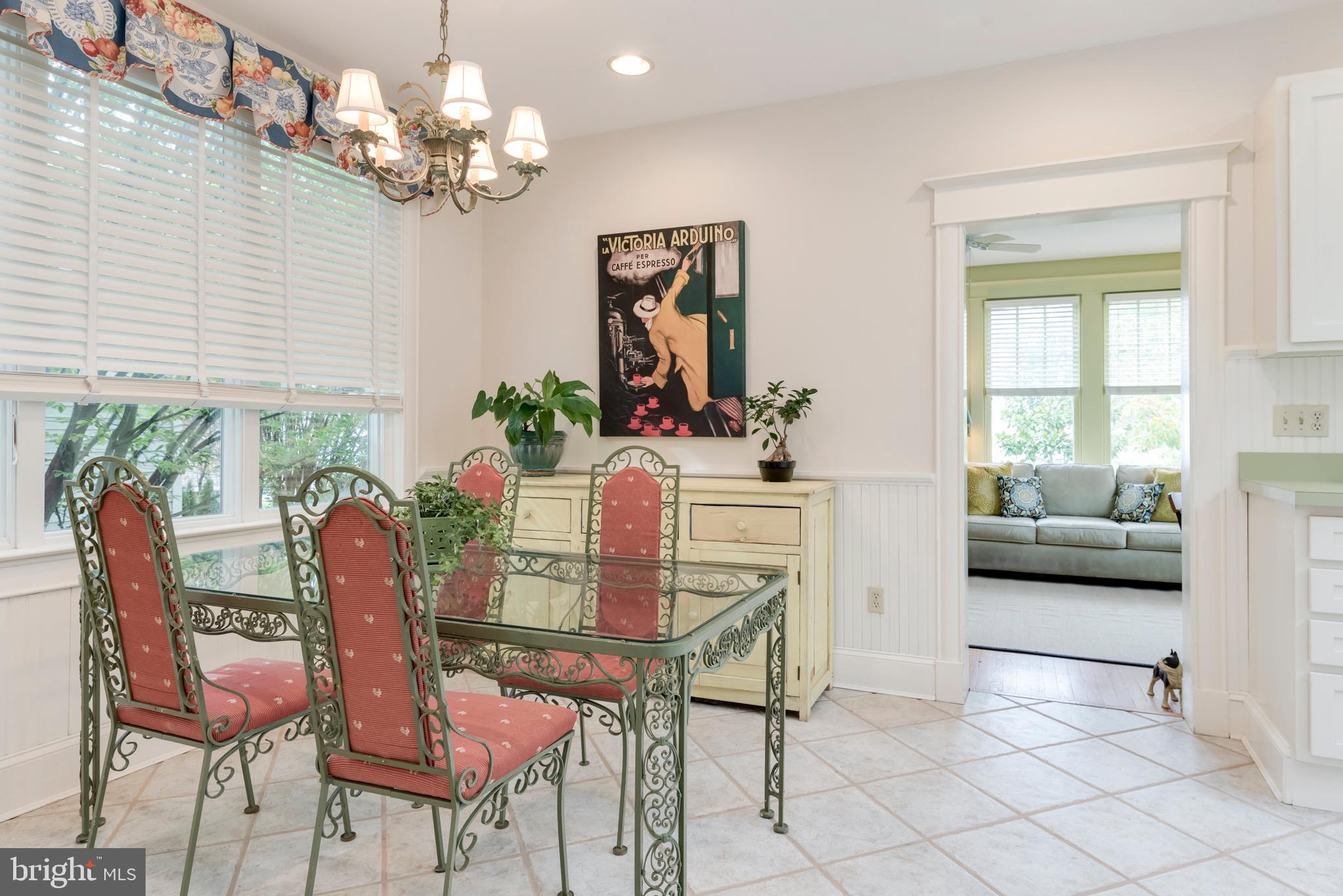 MURRAY HILL - Residential