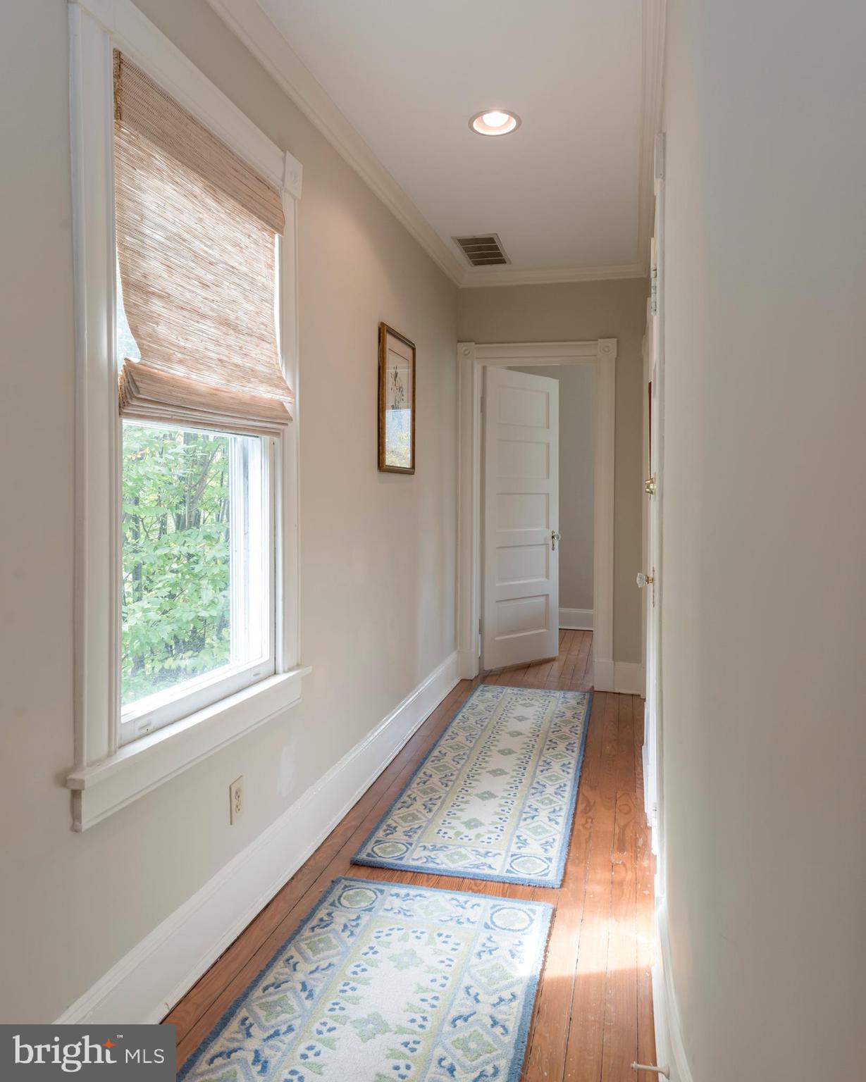 MURRAY HILL - Residential