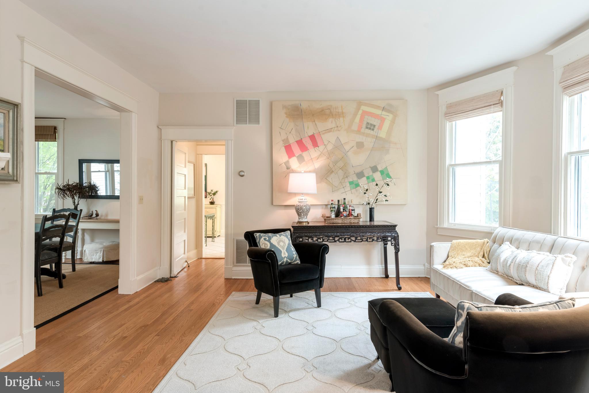 MURRAY HILL - Residential