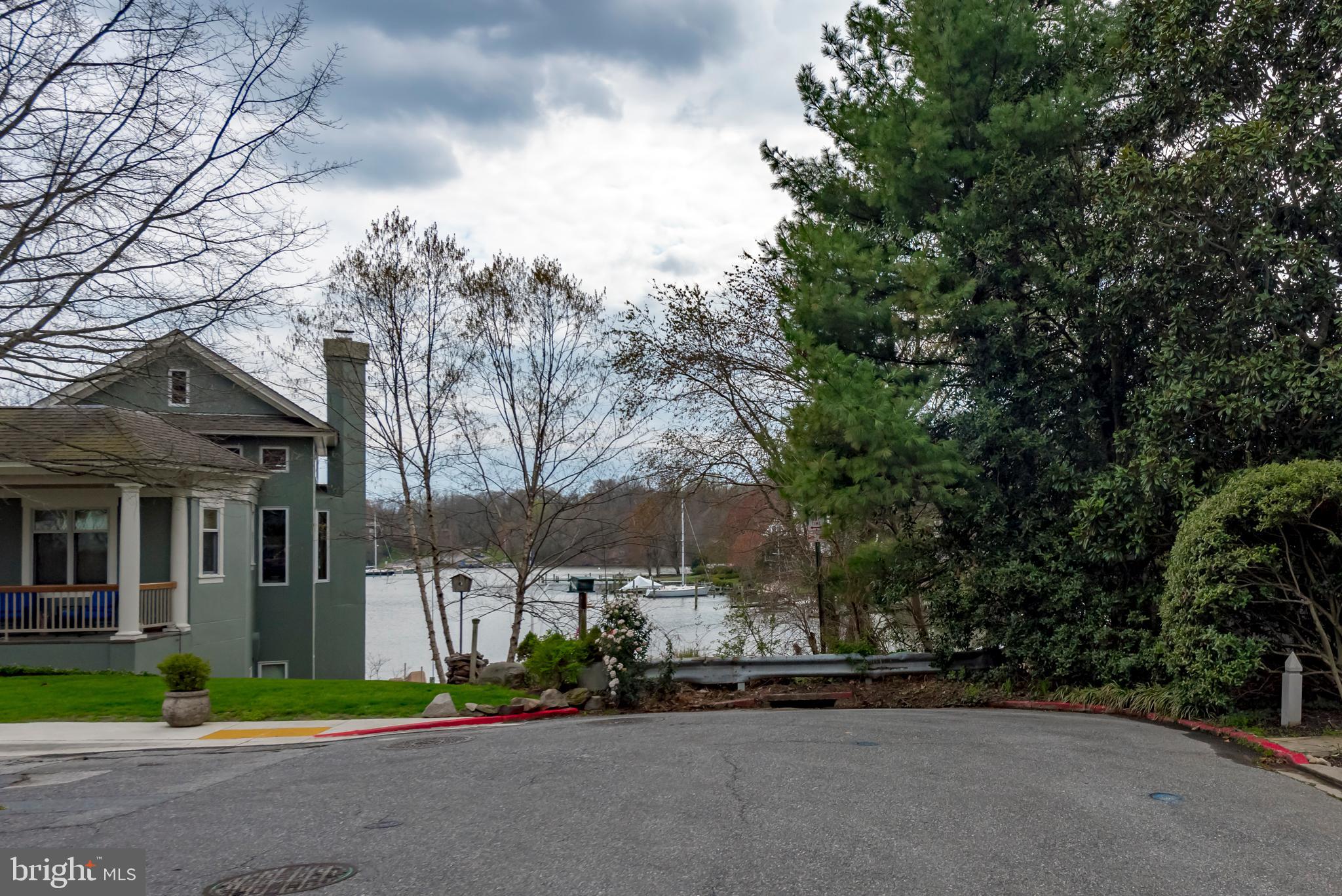 MURRAY HILL - Residential